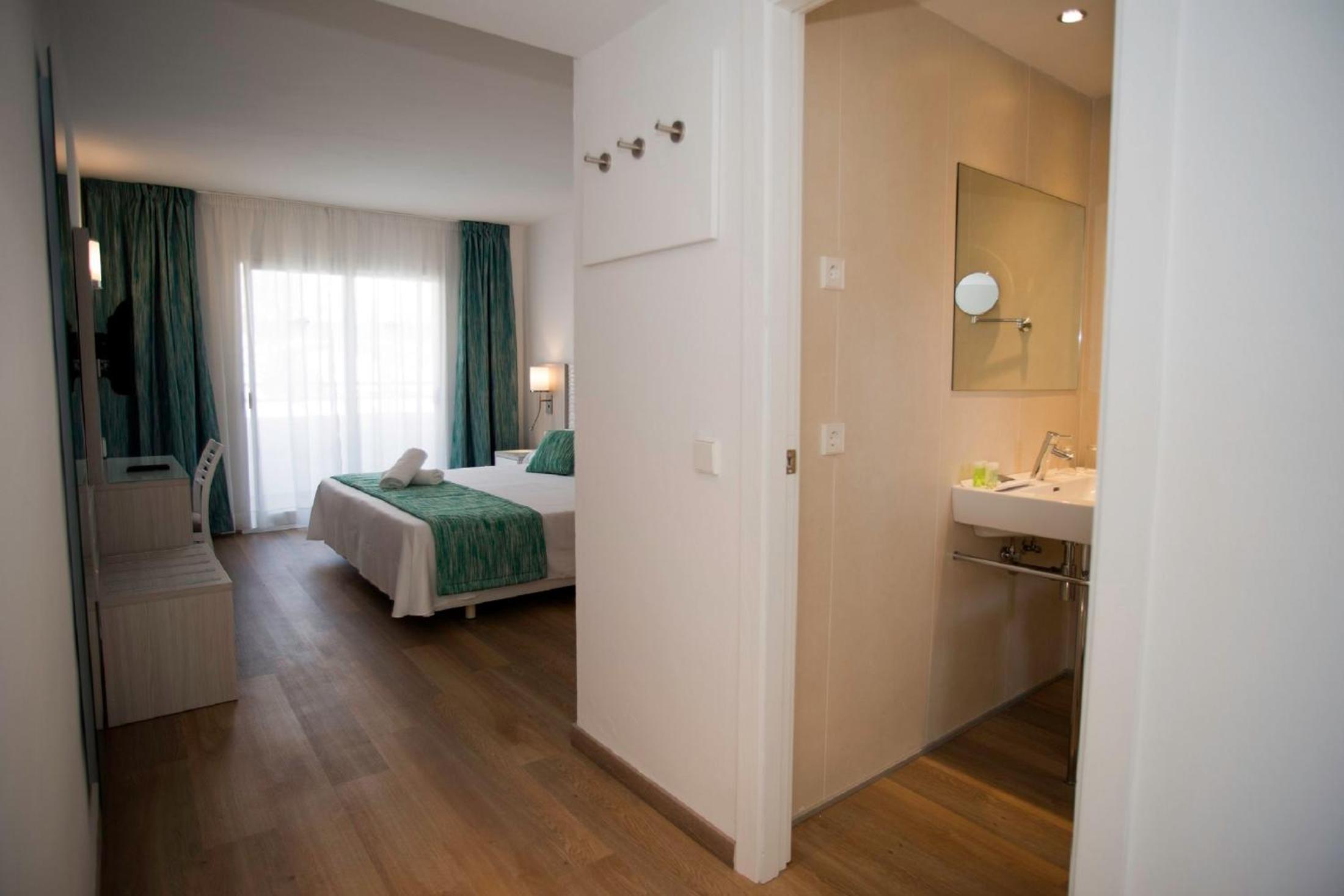 Standard Apartment