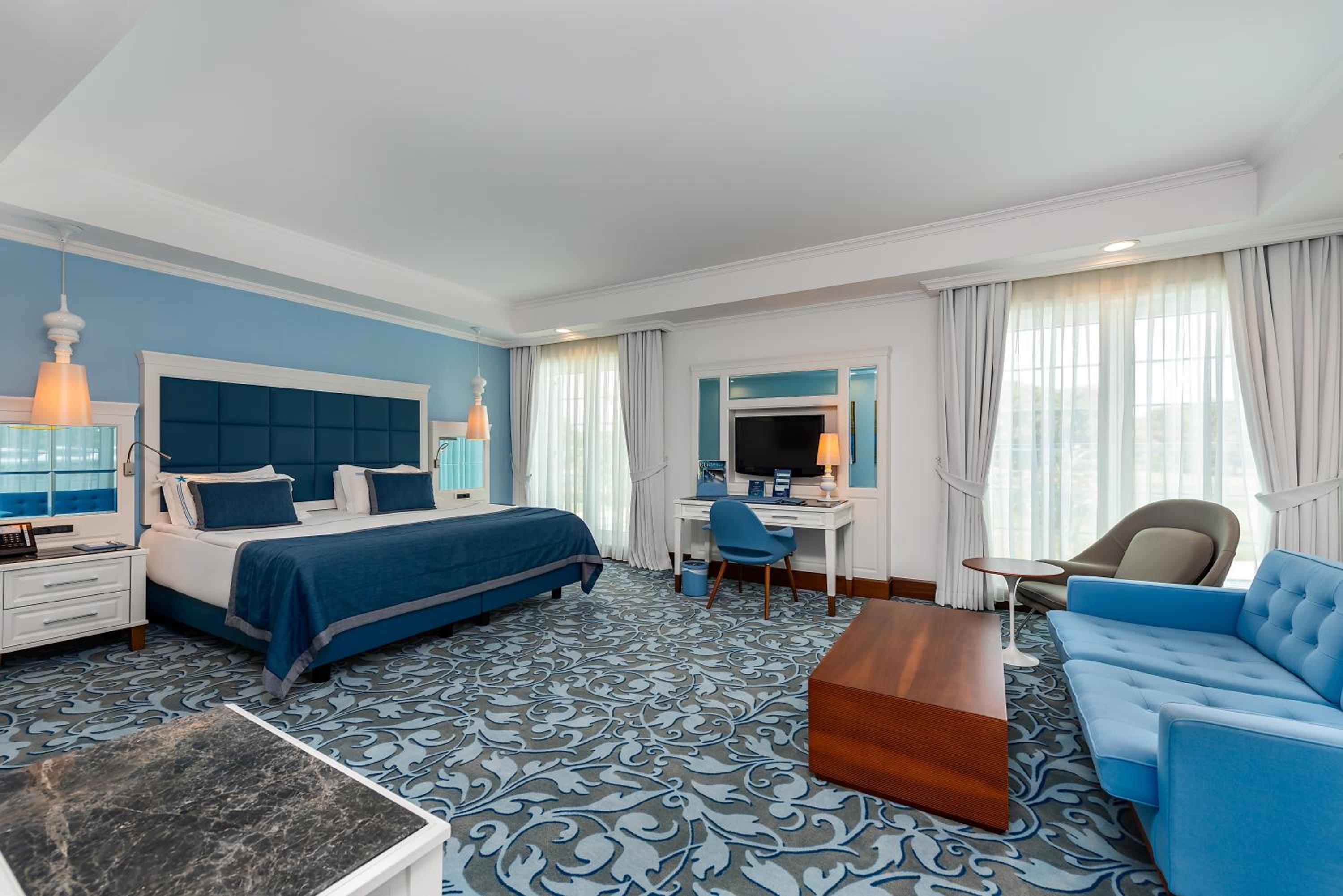 Azure Villa Three-Bedroom