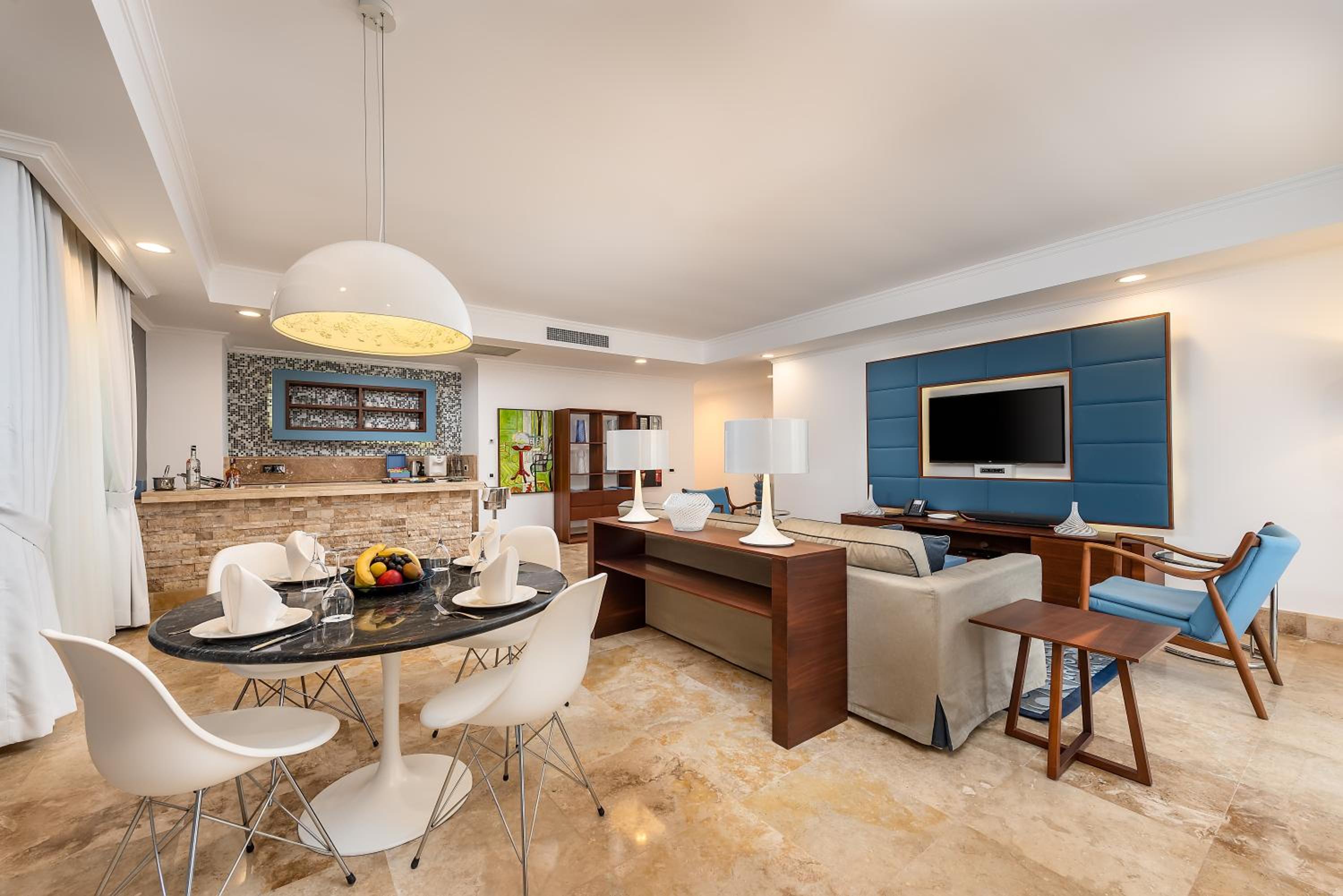 Azure Villa Three-Bedroom