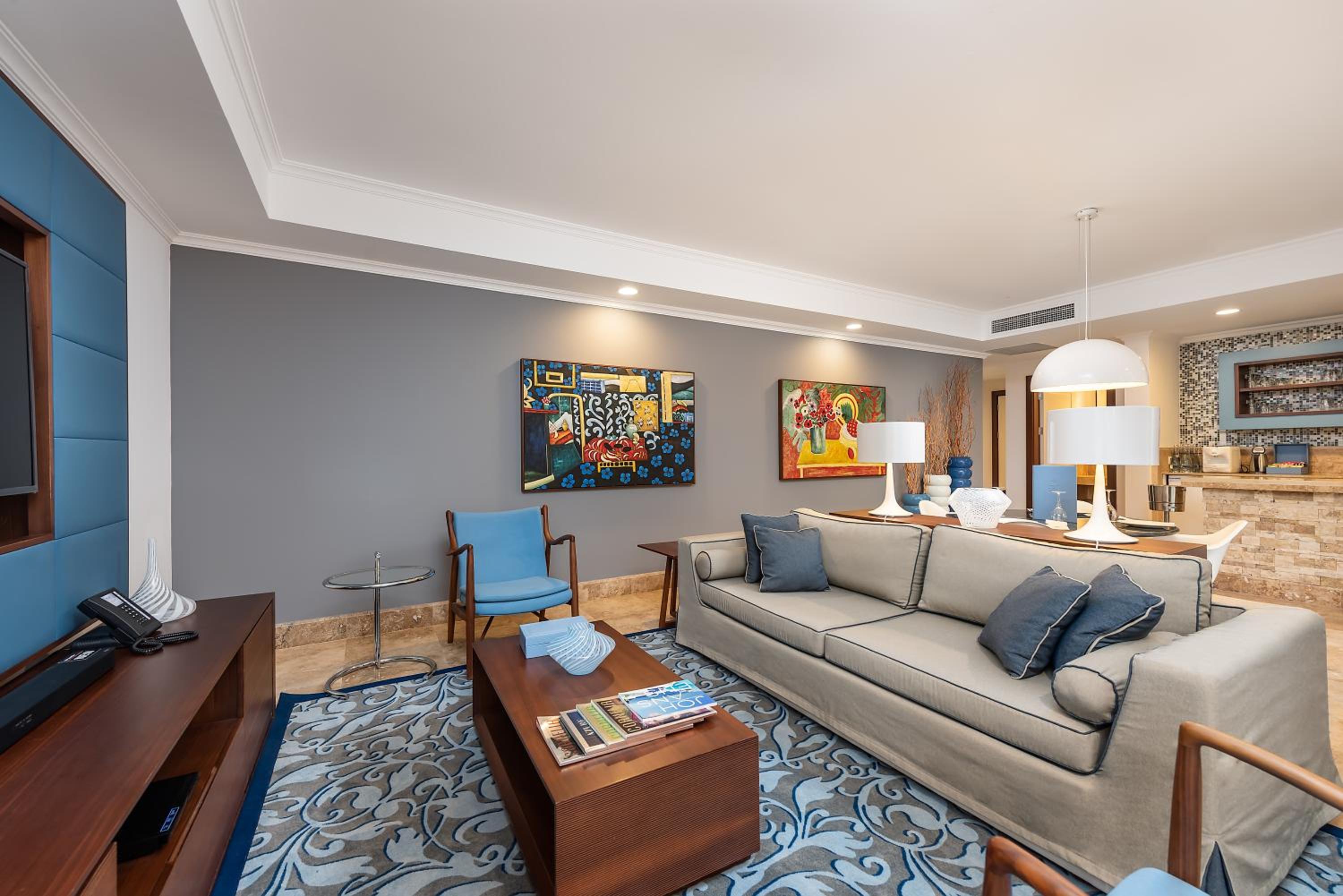 Azure Villa Two-Bedroom thumbnail 5