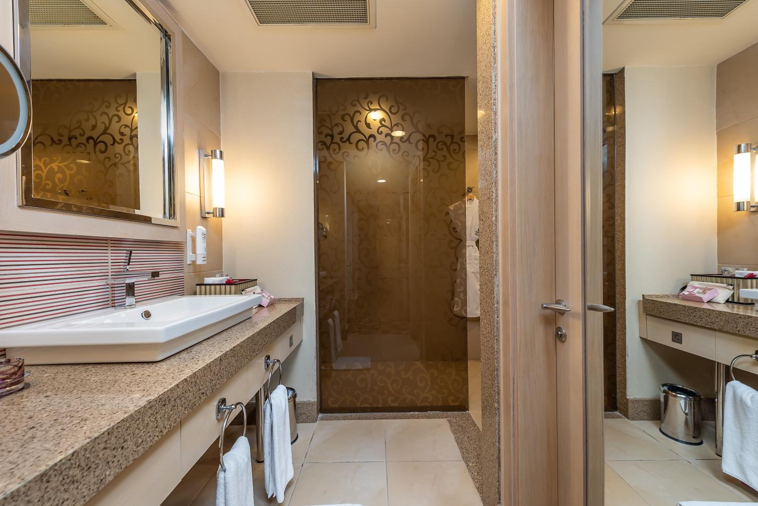 Diamond Suite