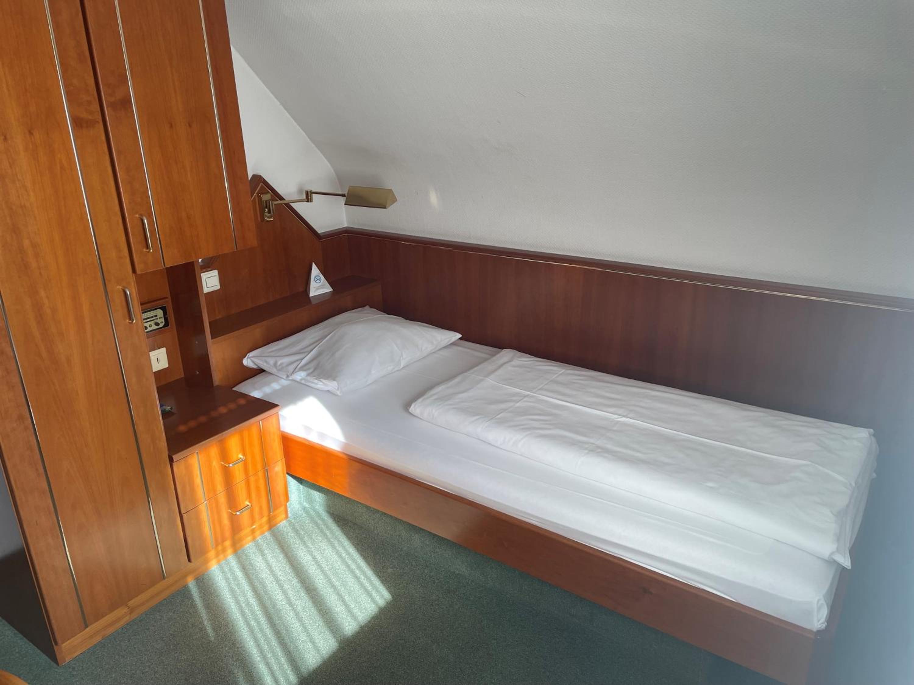 Budget Single Room photo 1