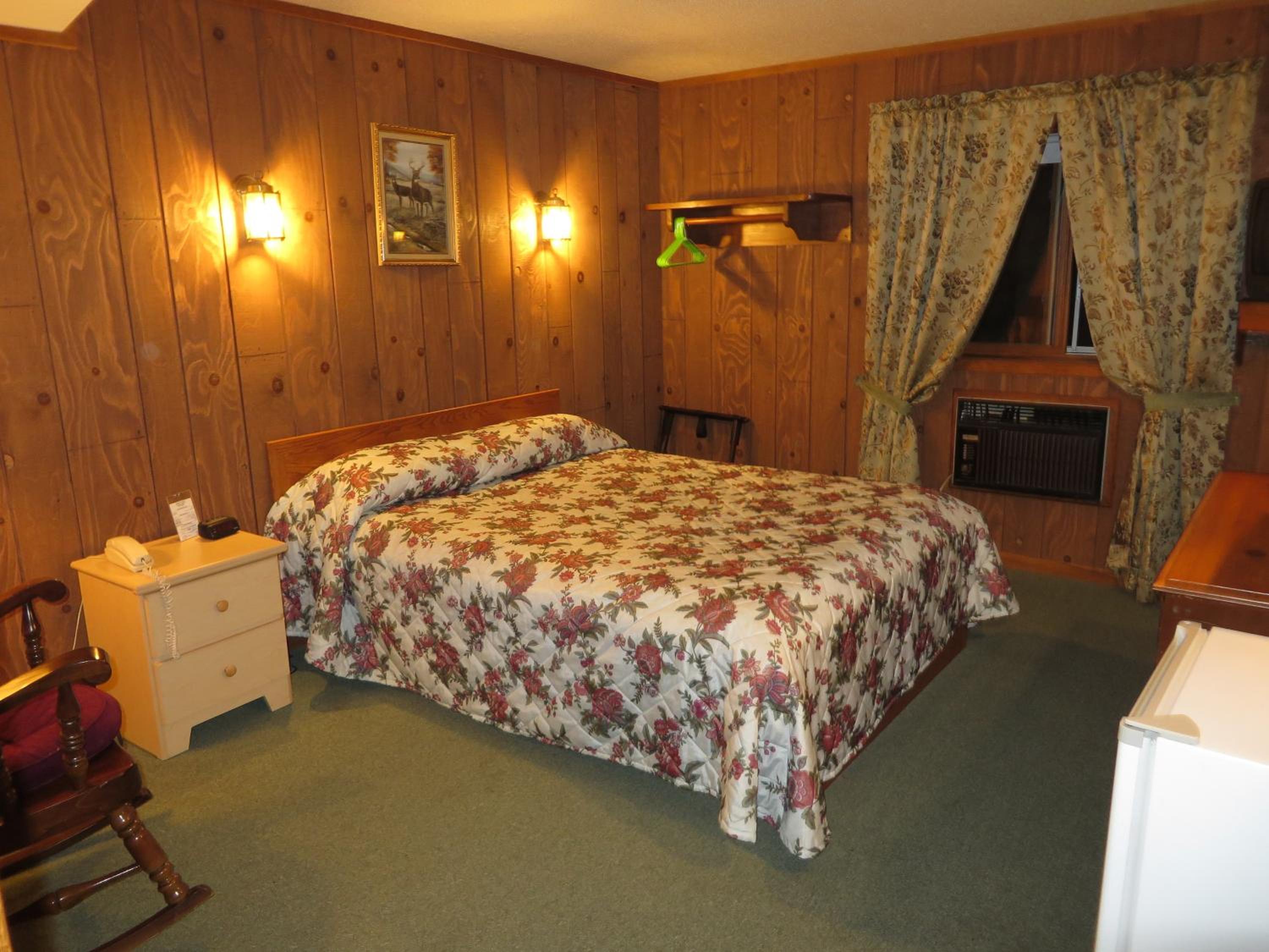 Queen Room - Photo 1