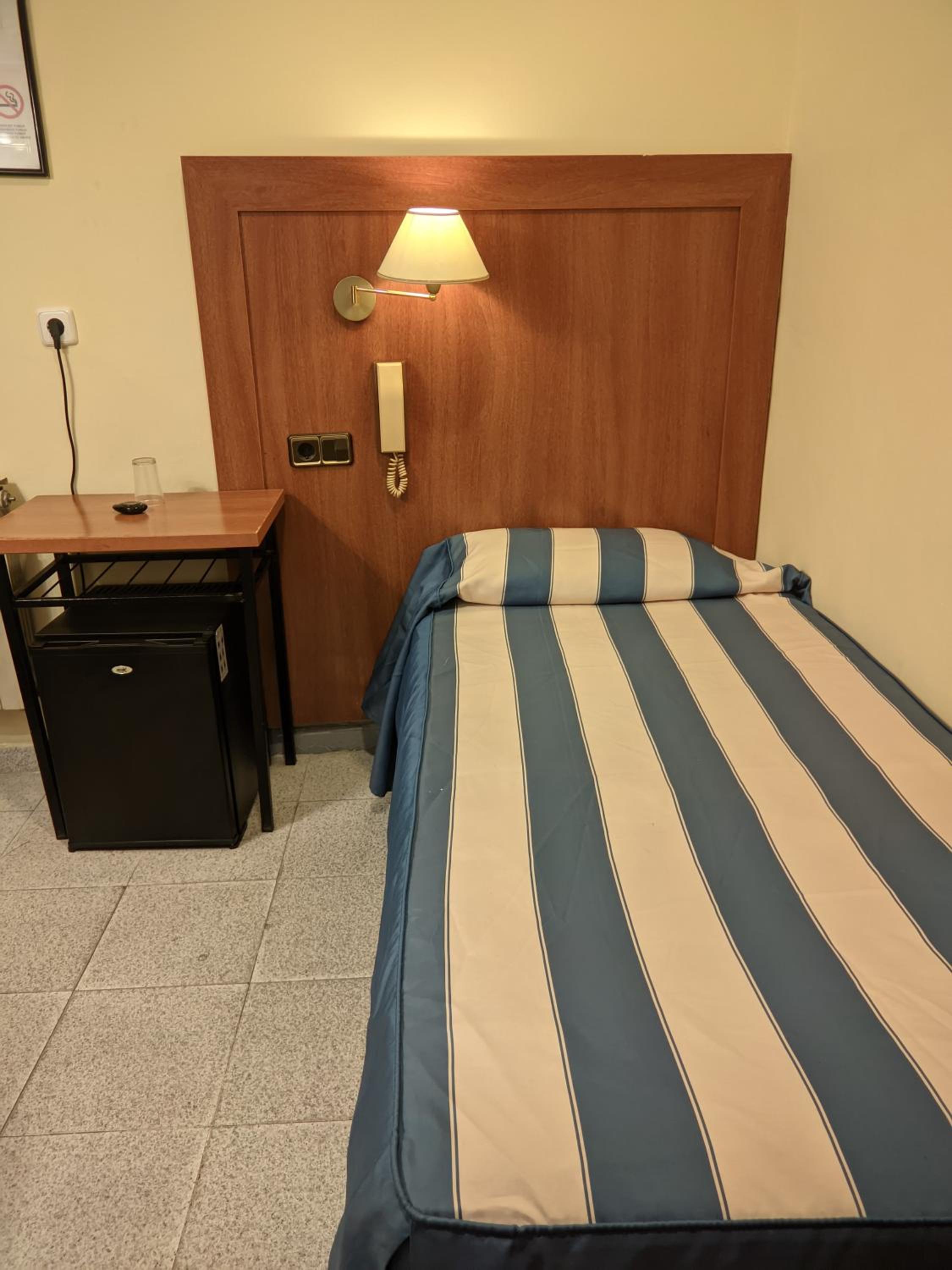 Habitación Individual Económica