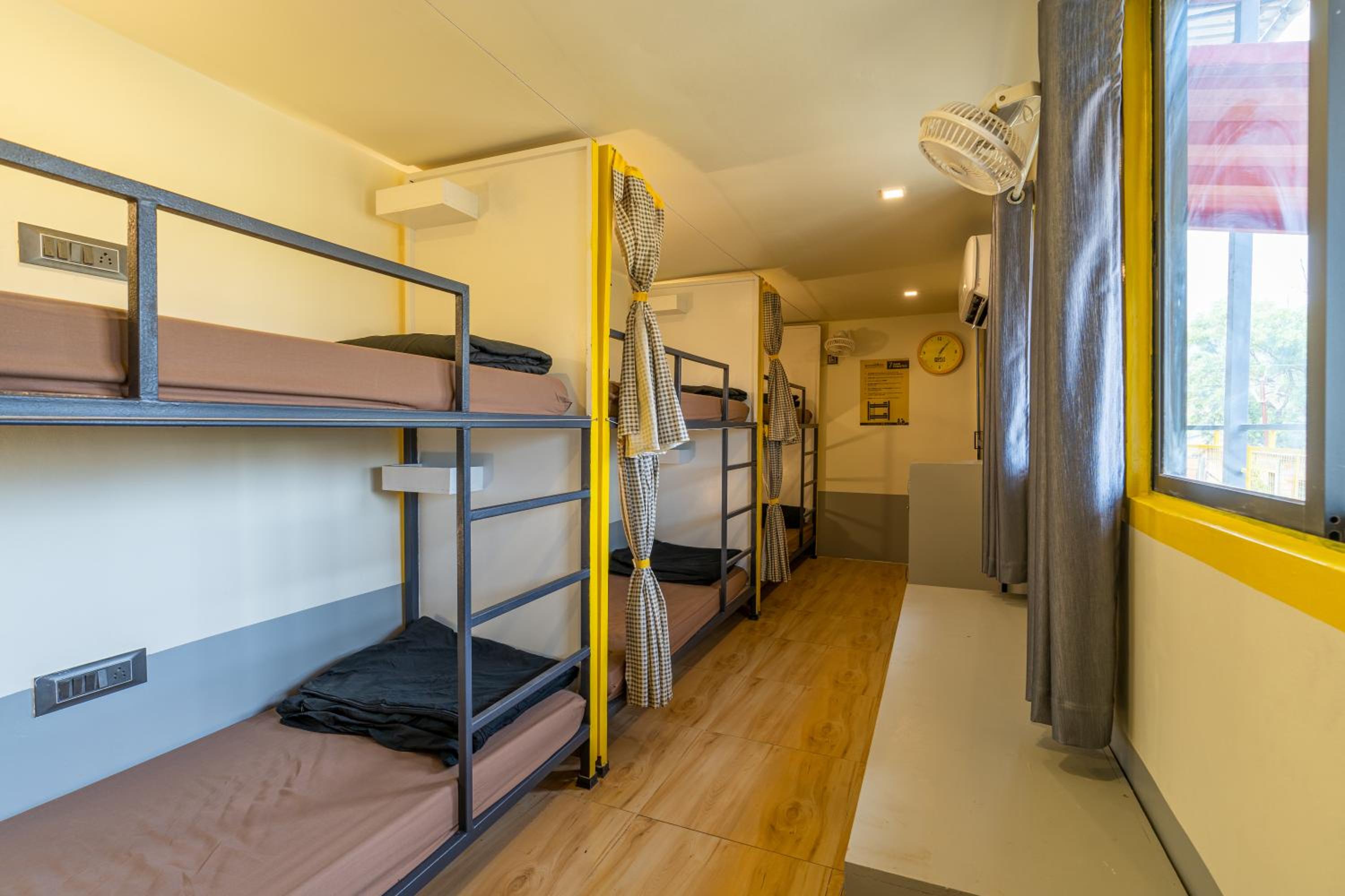 Bed In 6-Bed Mixed Dormitory Room photo 3