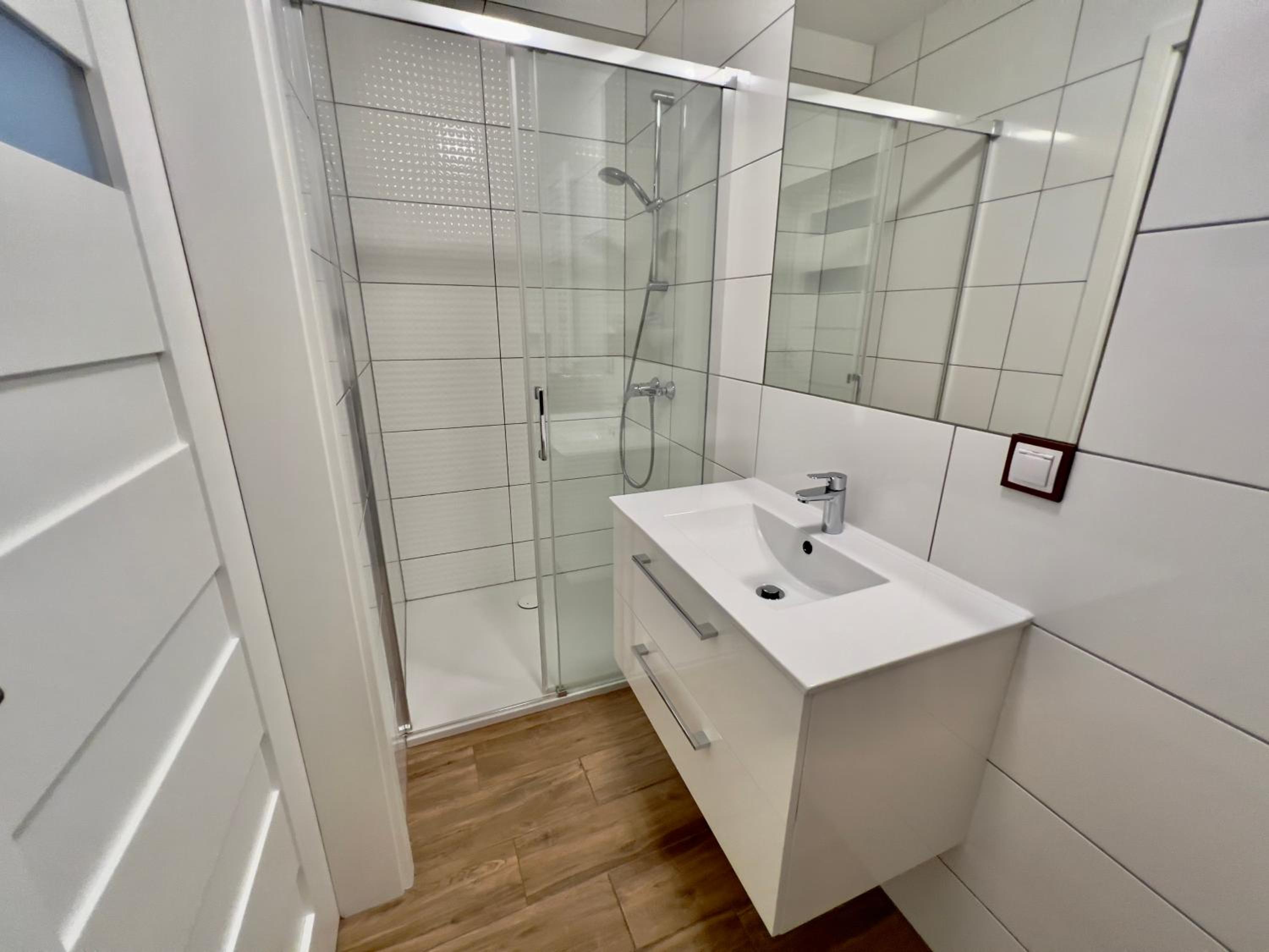 Deluxe Double or Twin Room - Photo 2