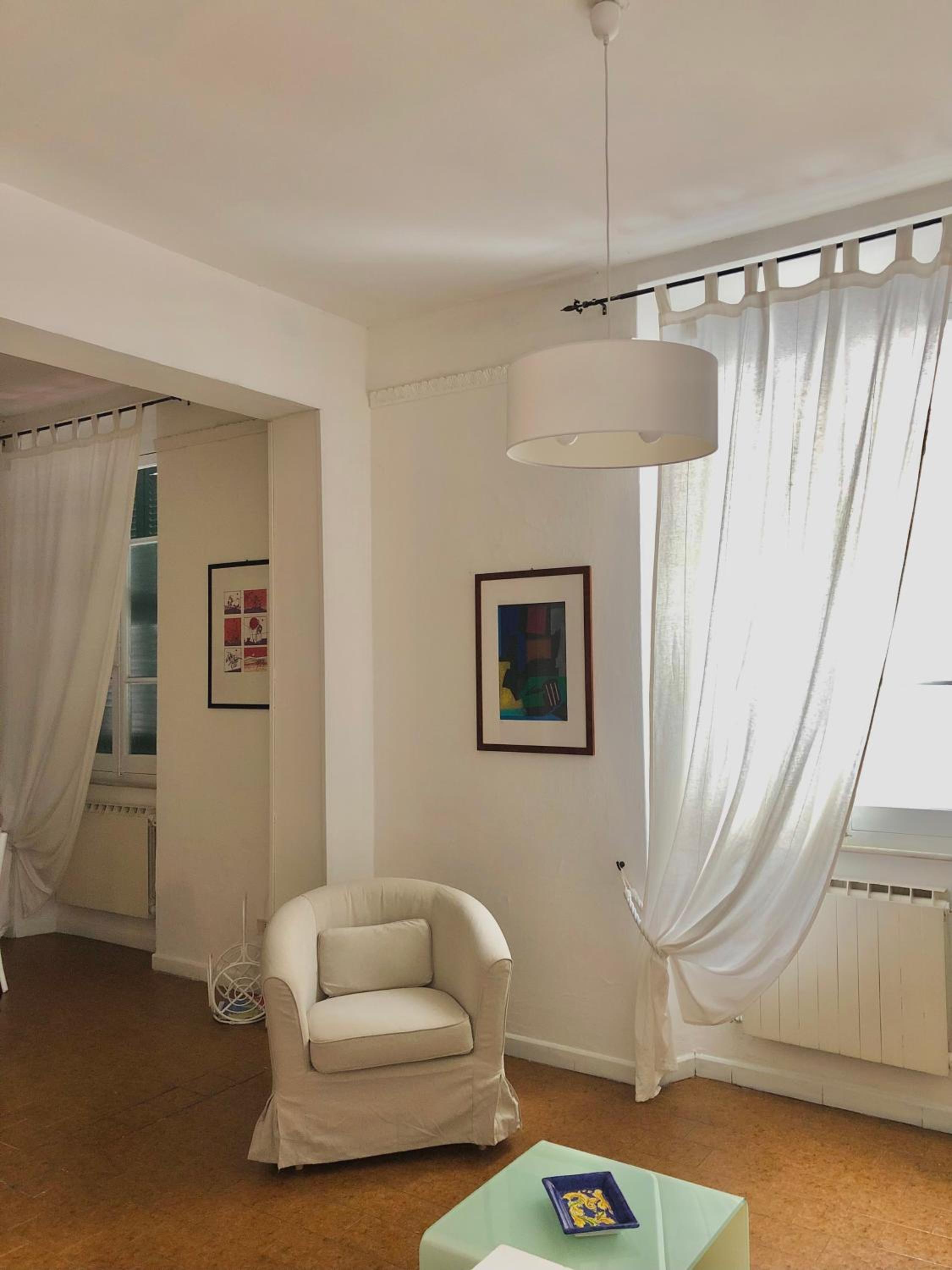 Two-Bedroom Apartment - Photo 16