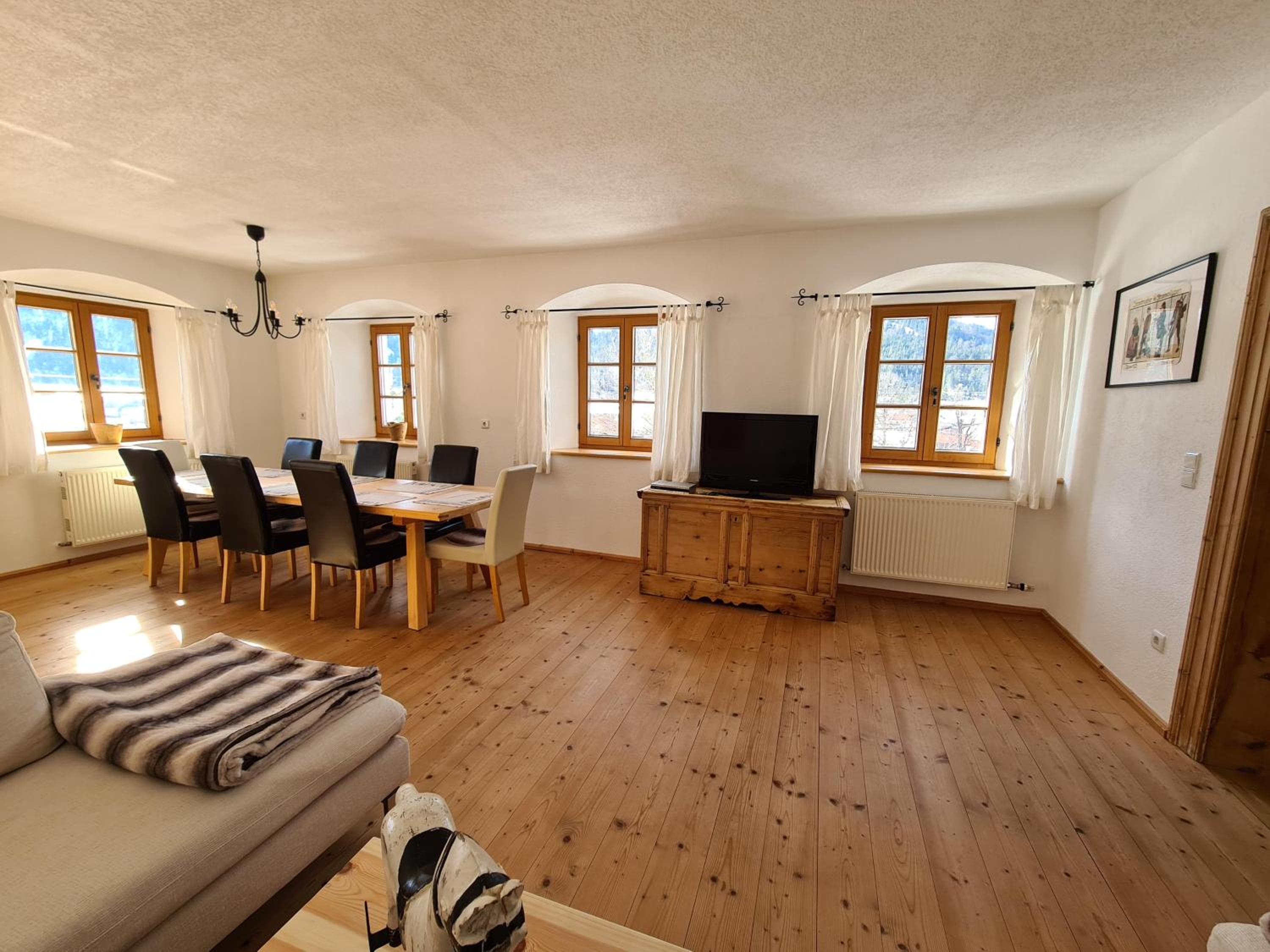 Two-Bedroom Apartment with Bathroom