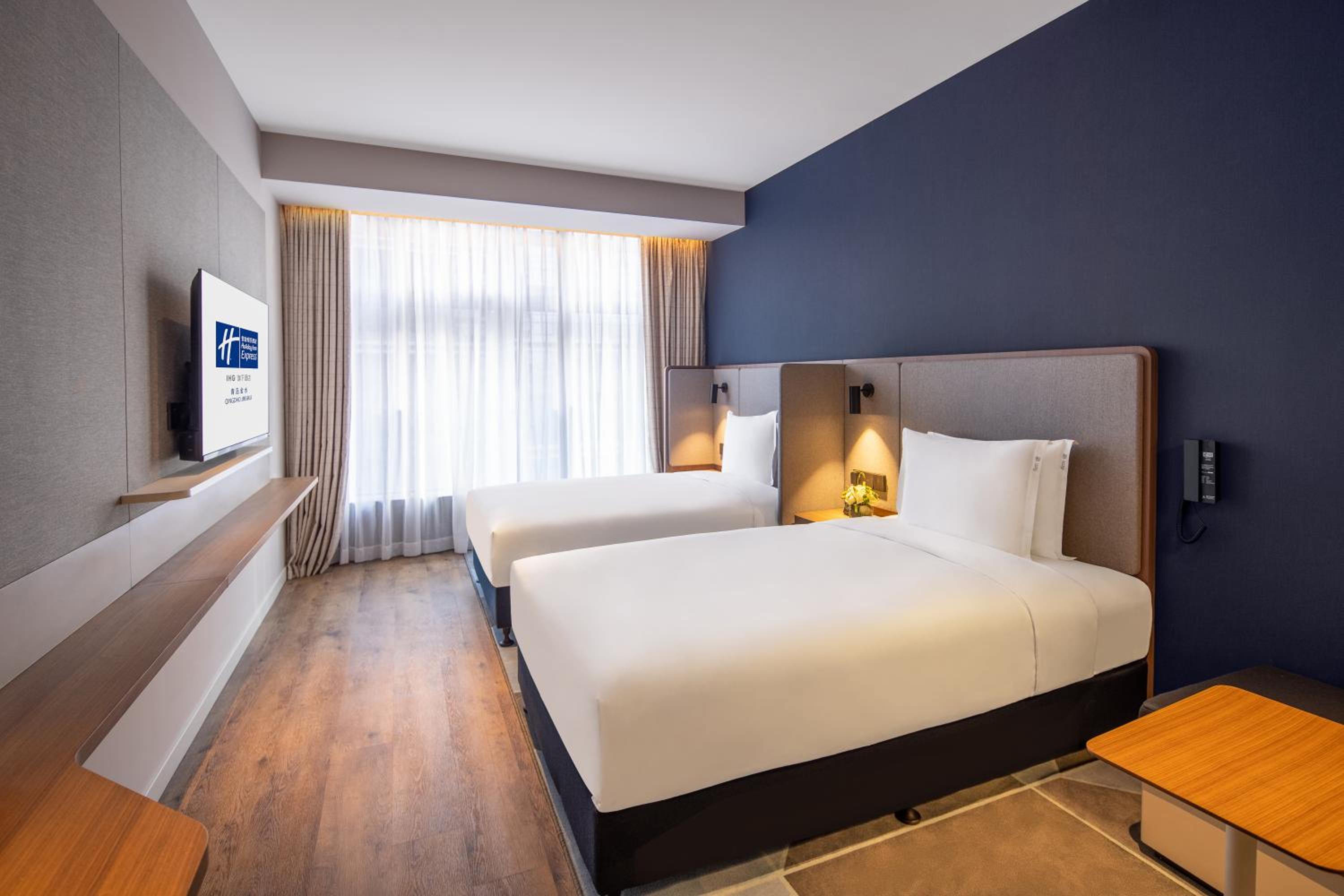 Standard Twin Room - Photo 3