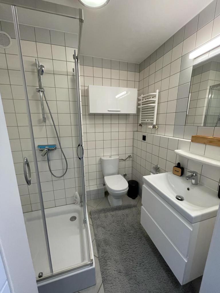 One-Bedroom Apartment - Photo 19