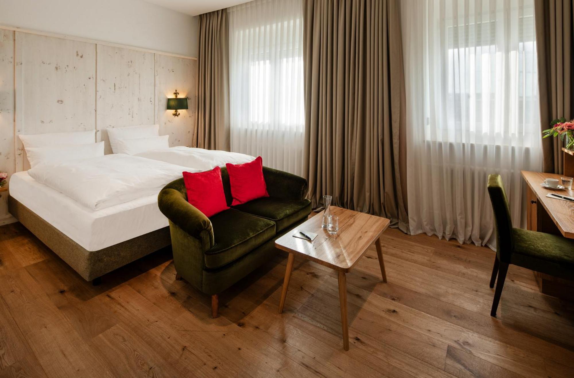 Standard Double or Twin Room - Photo 1