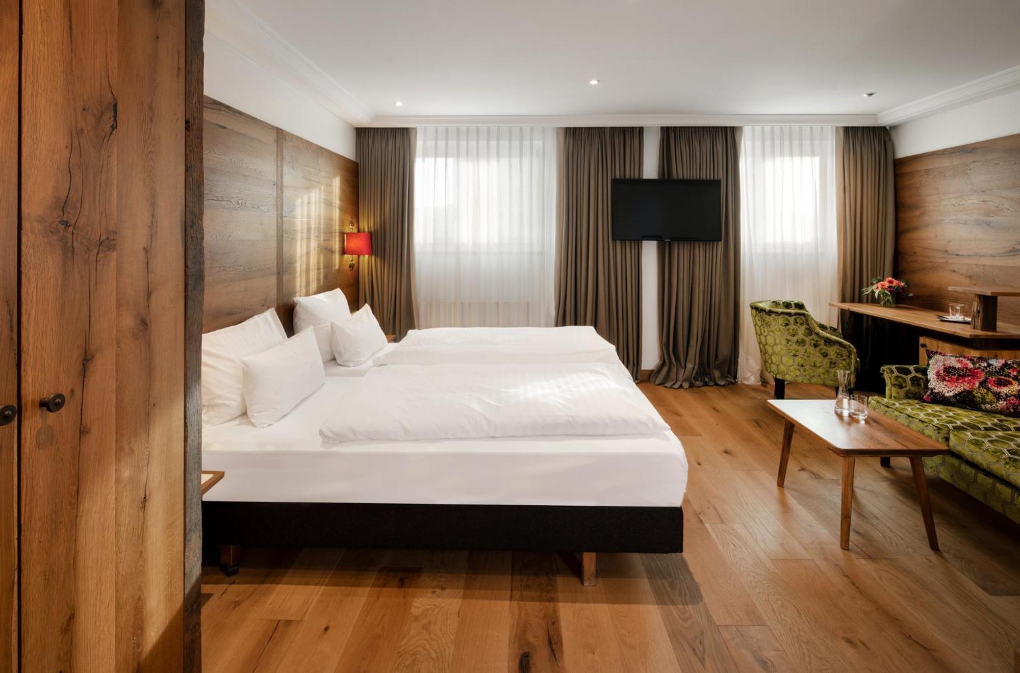 Superior Double or Twin Room - Photo 1