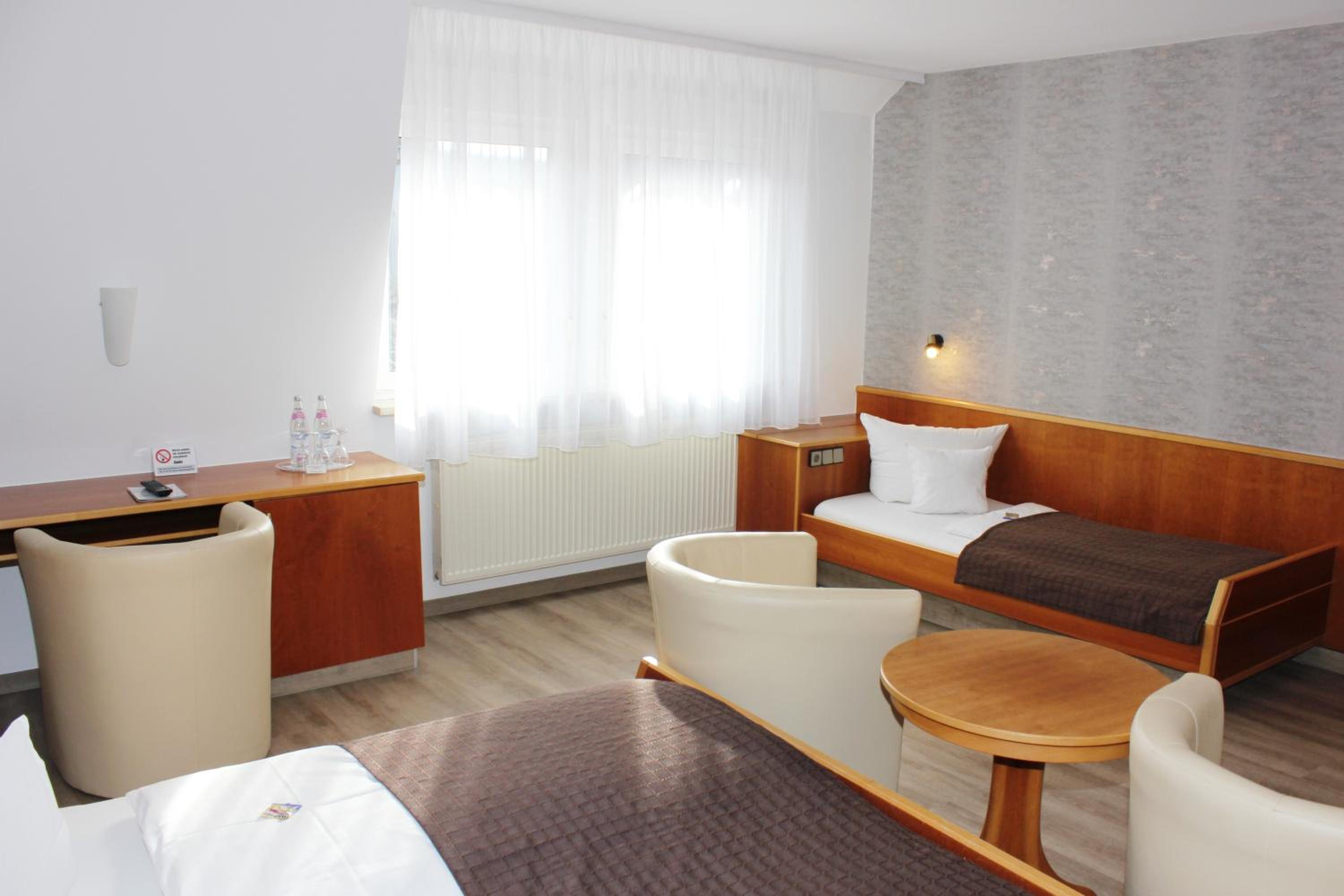 Comfort Triple Room - Photo 2