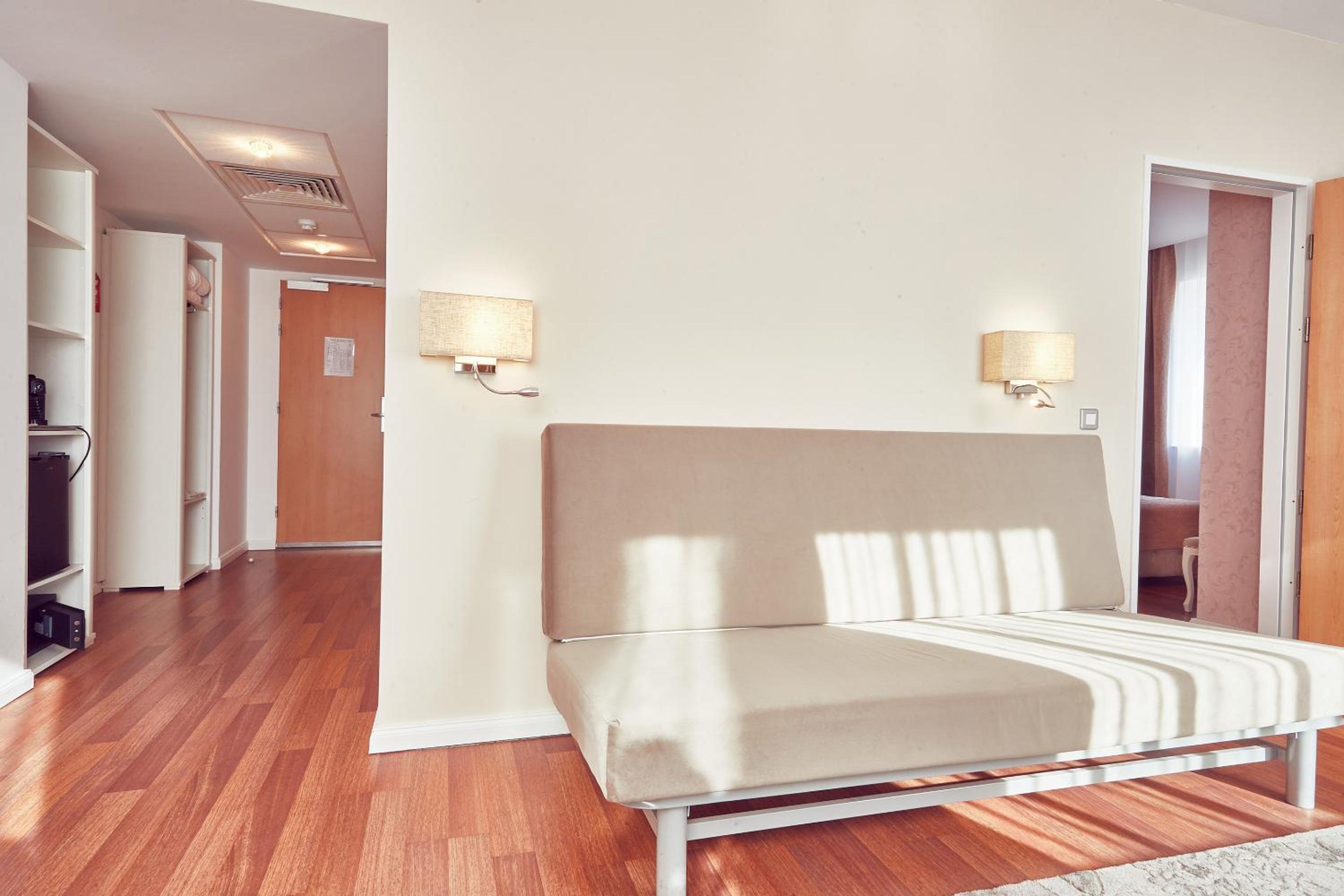 Family Suite - Photo 17