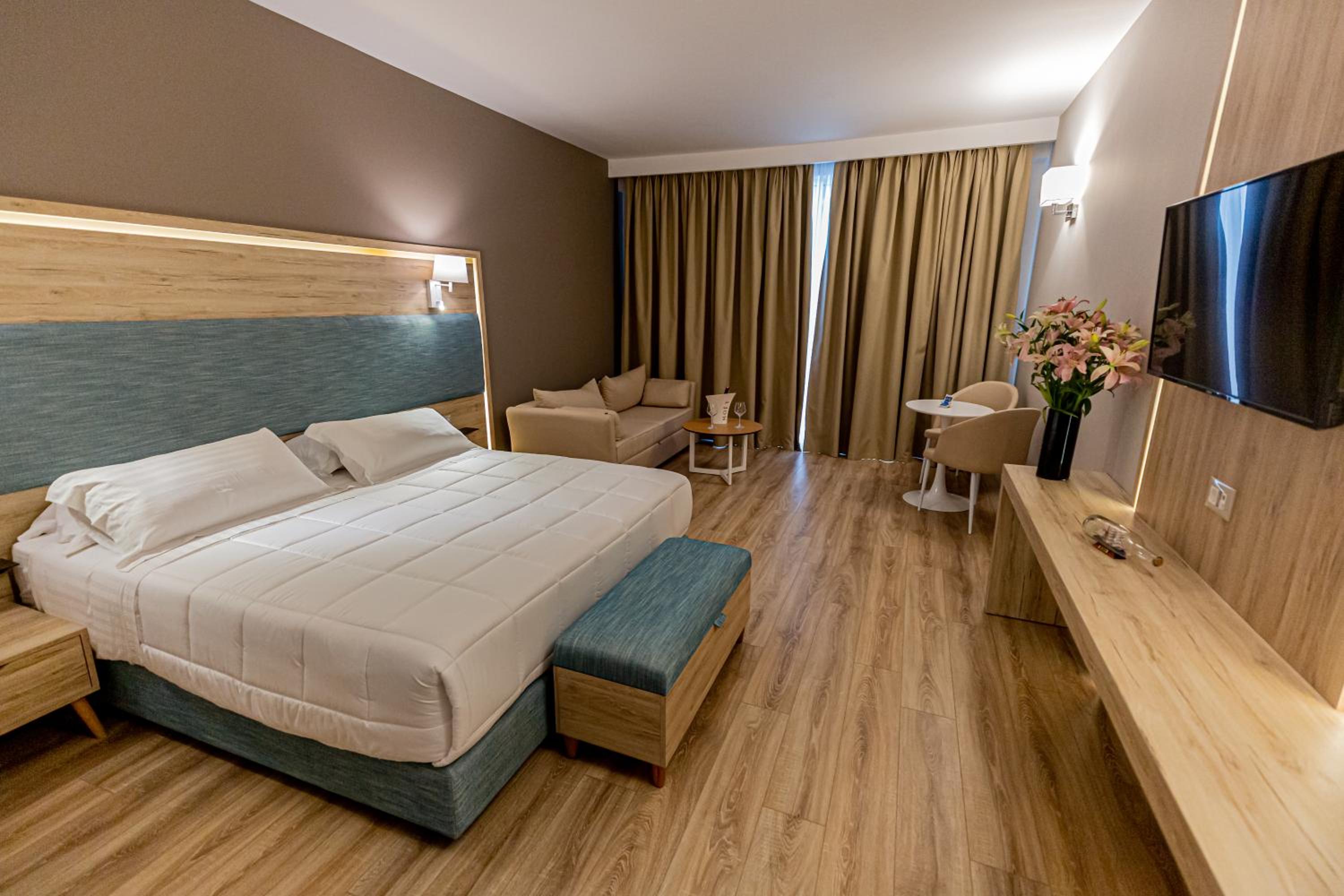 Junior Suite with Sea View