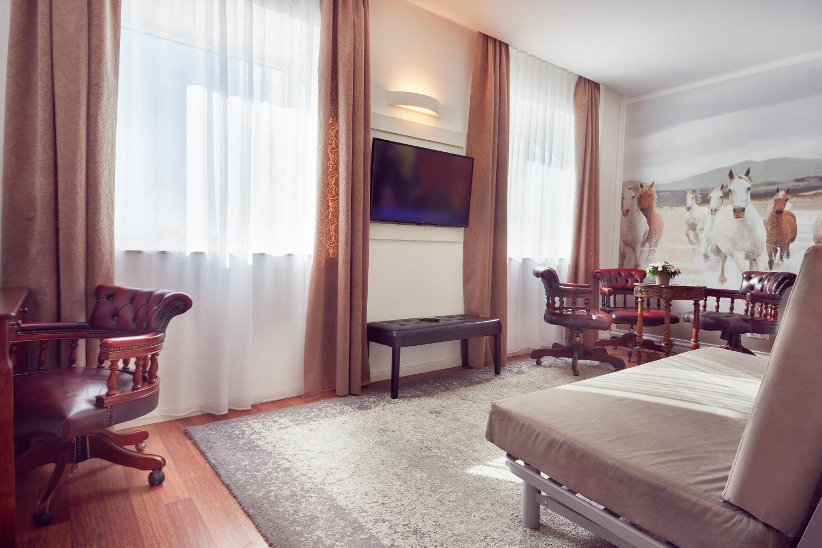 Family Suite - Photo 2