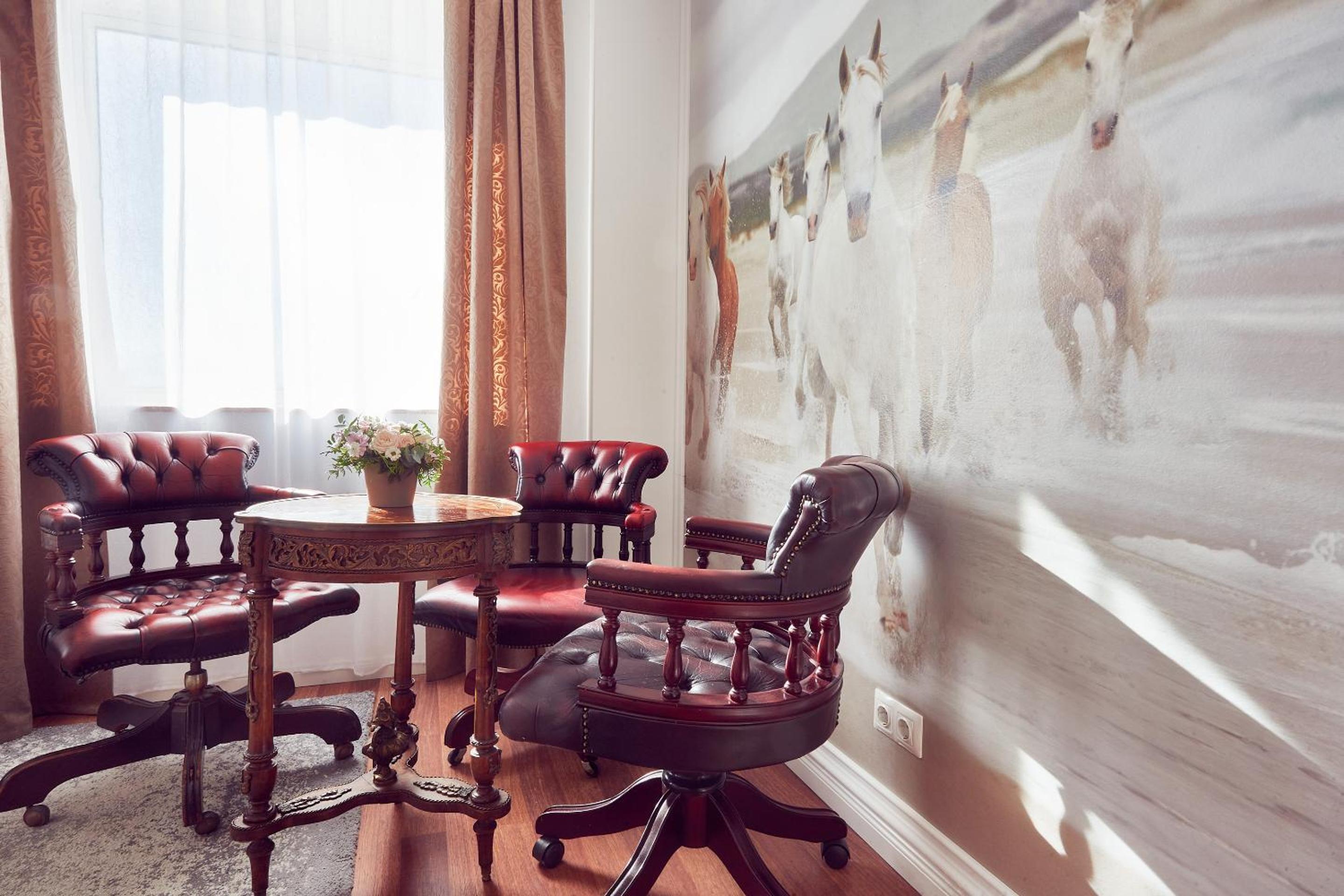 Family Suite - Photo 21