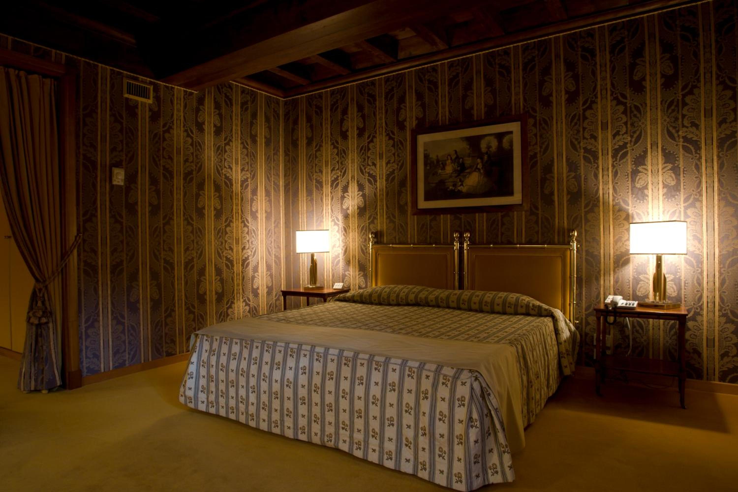 Junior Suite - Photo 2
