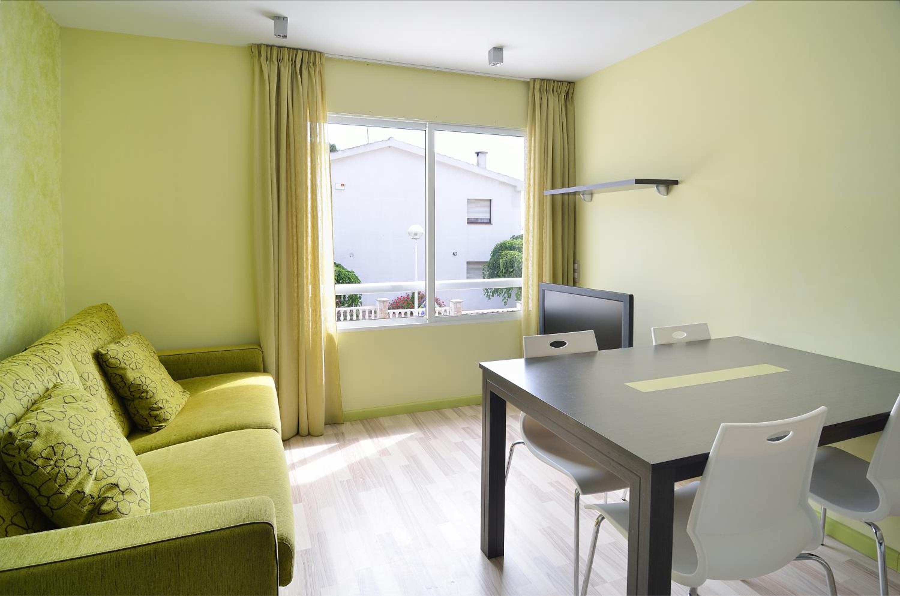 Apartamento de un dormitorio con vista al mar (2-4 adultos)
