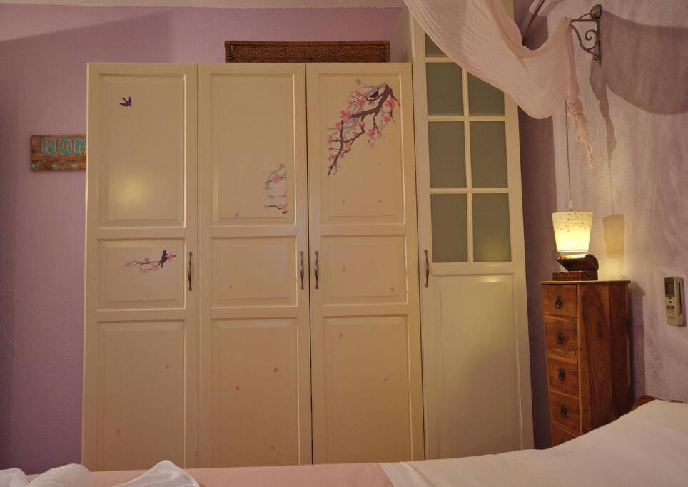 One-Bedroom House - Photo 8
