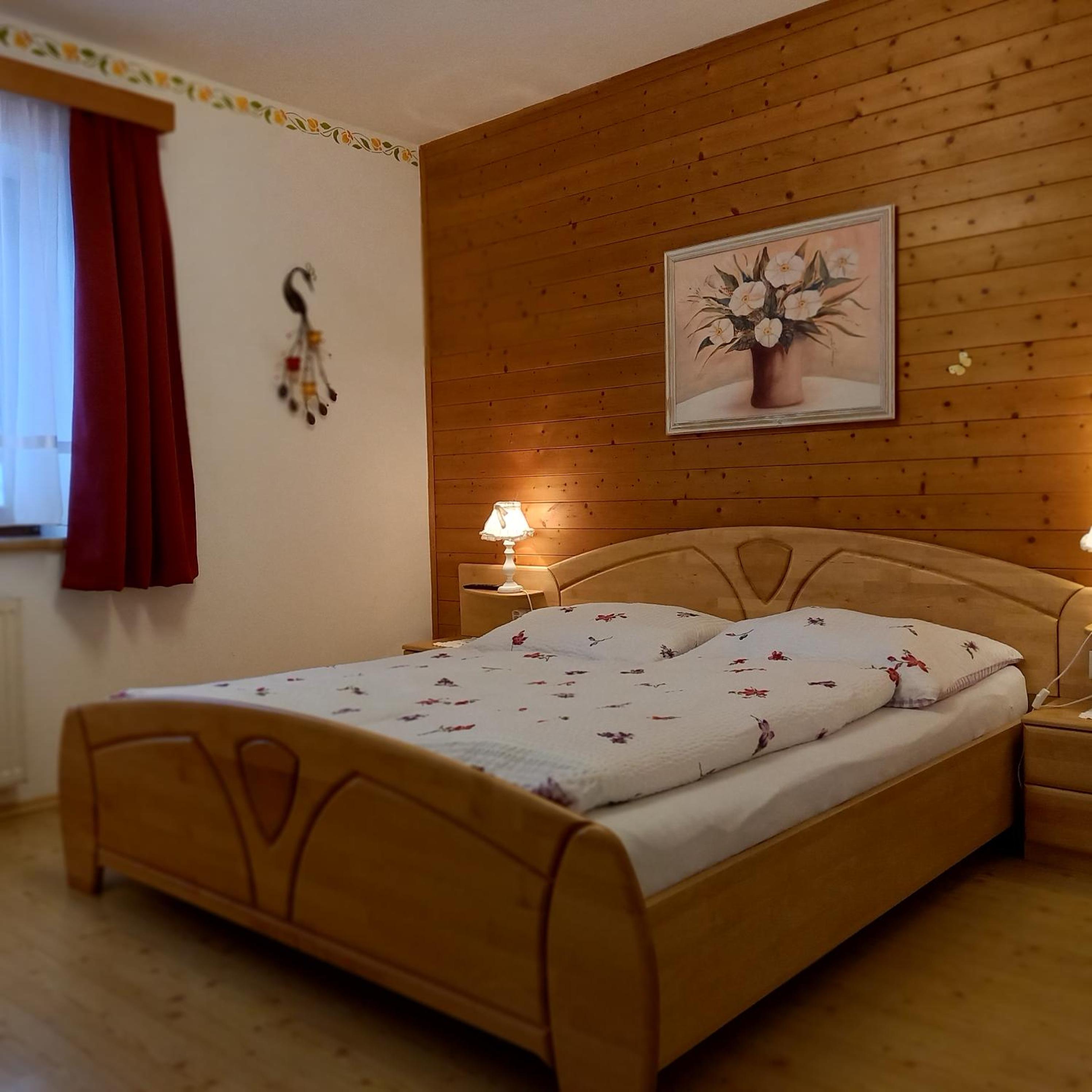 Two-Bedroom Apartment with Balcony photo 1