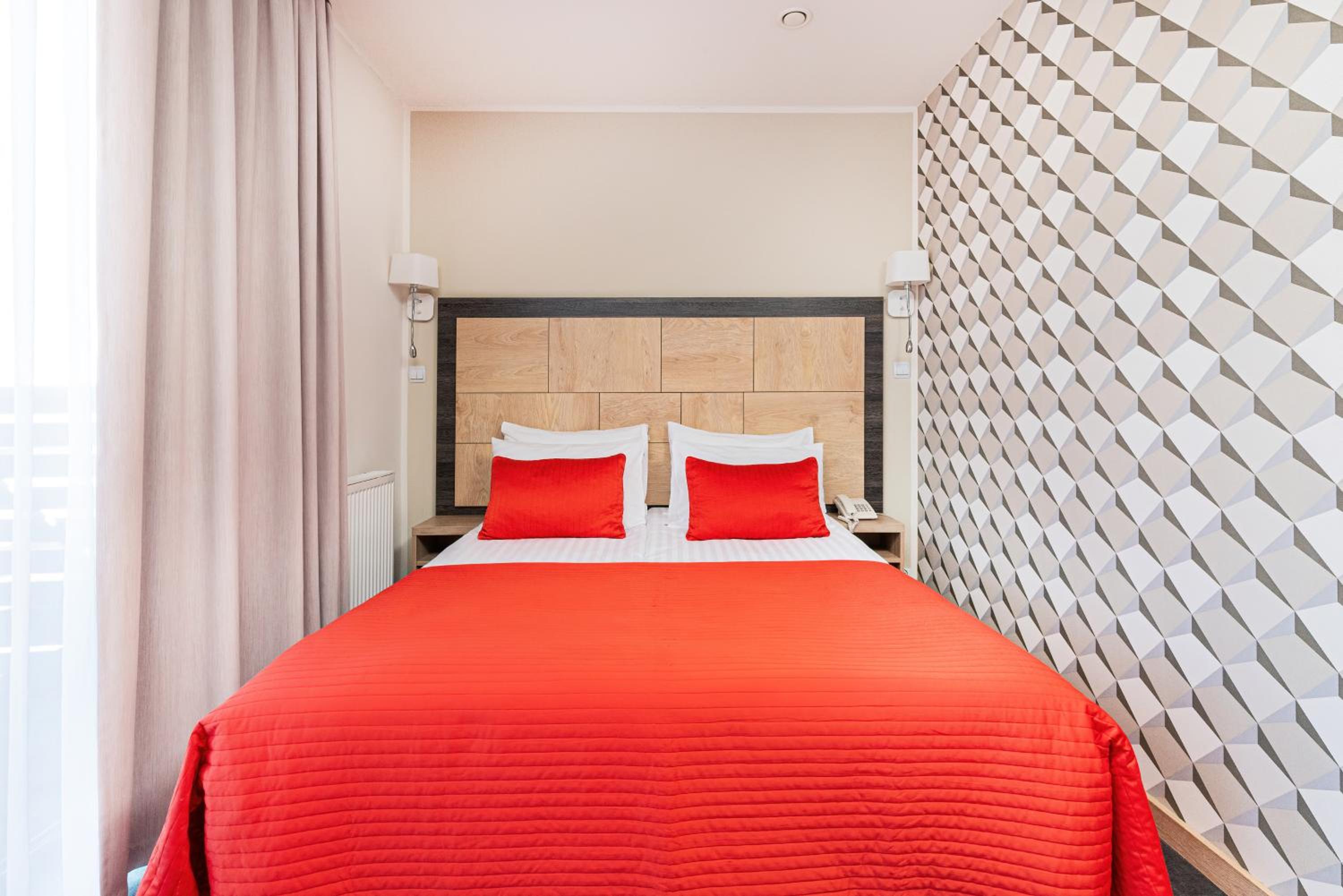 Deluxe Double Room with River View - Photo 1