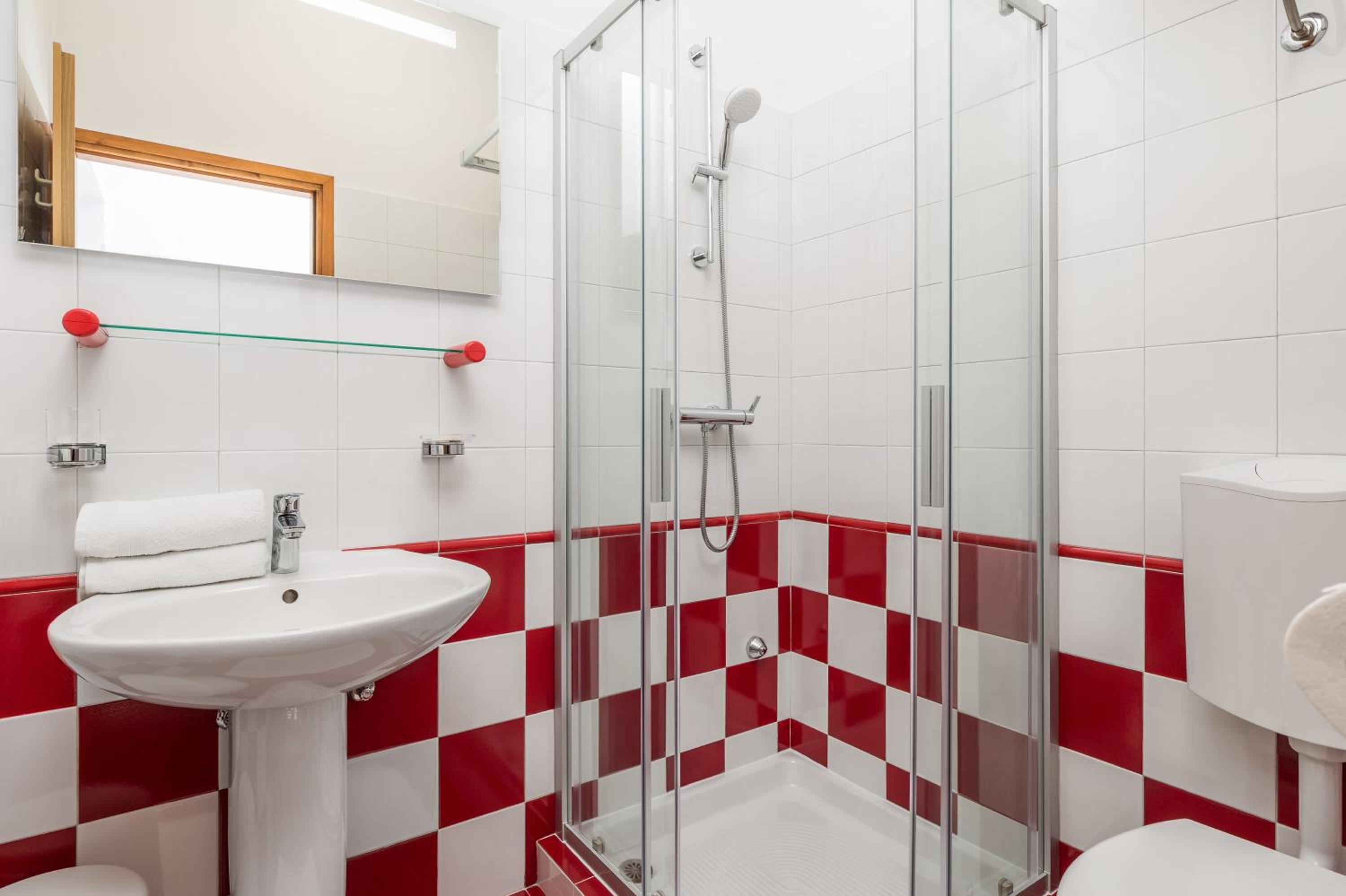 Double Room with Private Bathroom photo 3