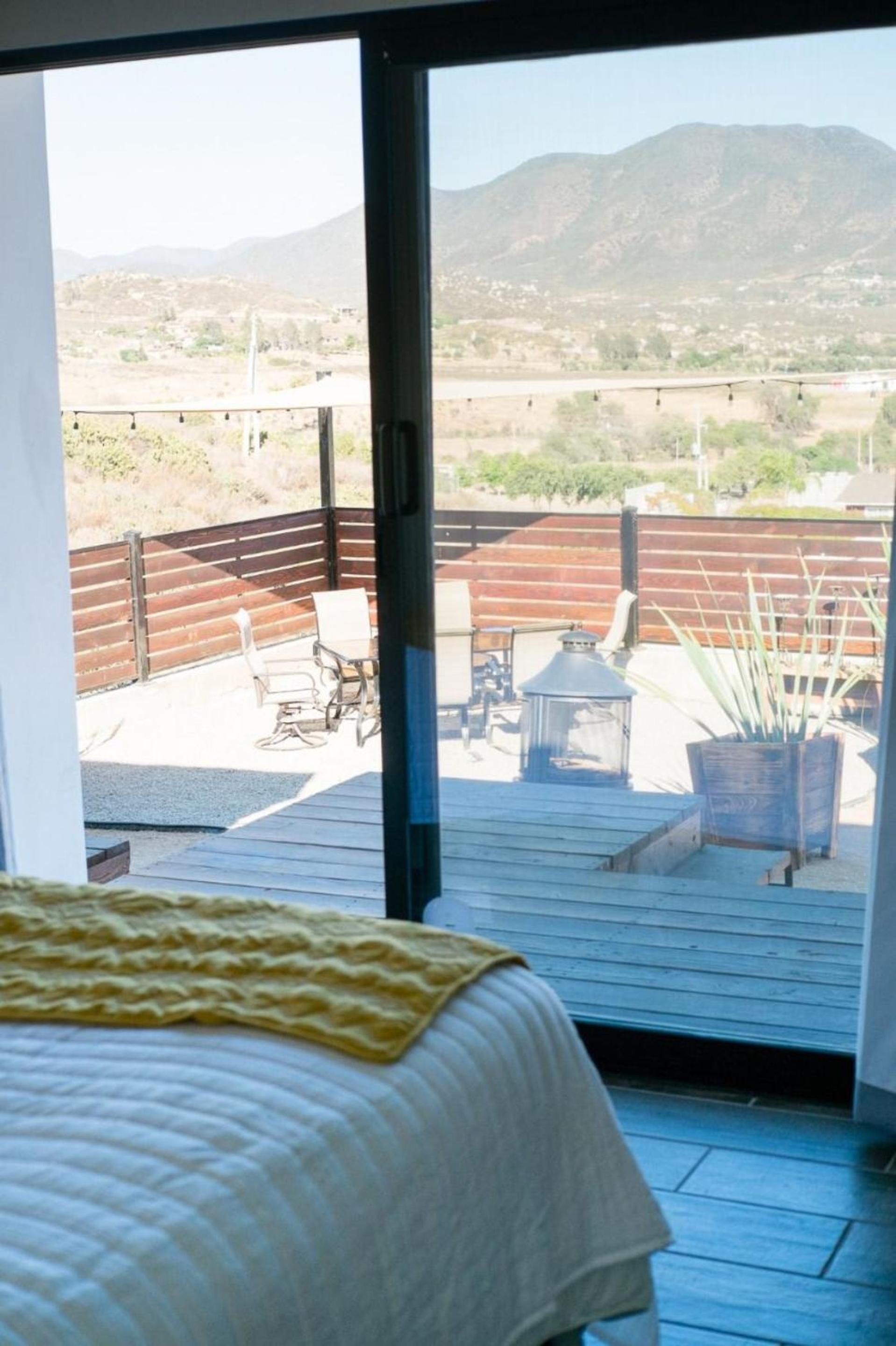 One-Bedroom House - Photo 11