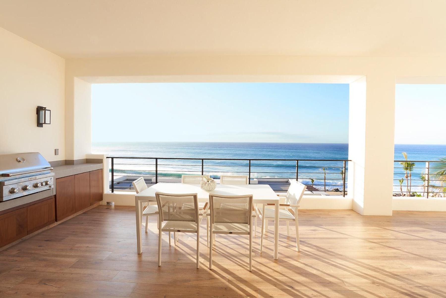 Apartment with Sea View photo 2
