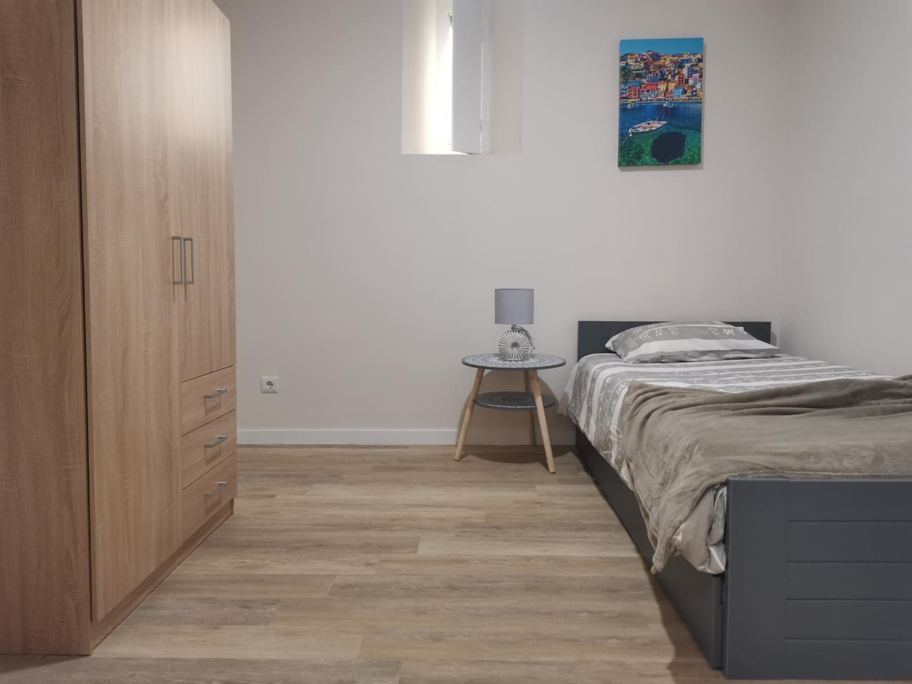 Two-Bedroom Apartment - Photo 2