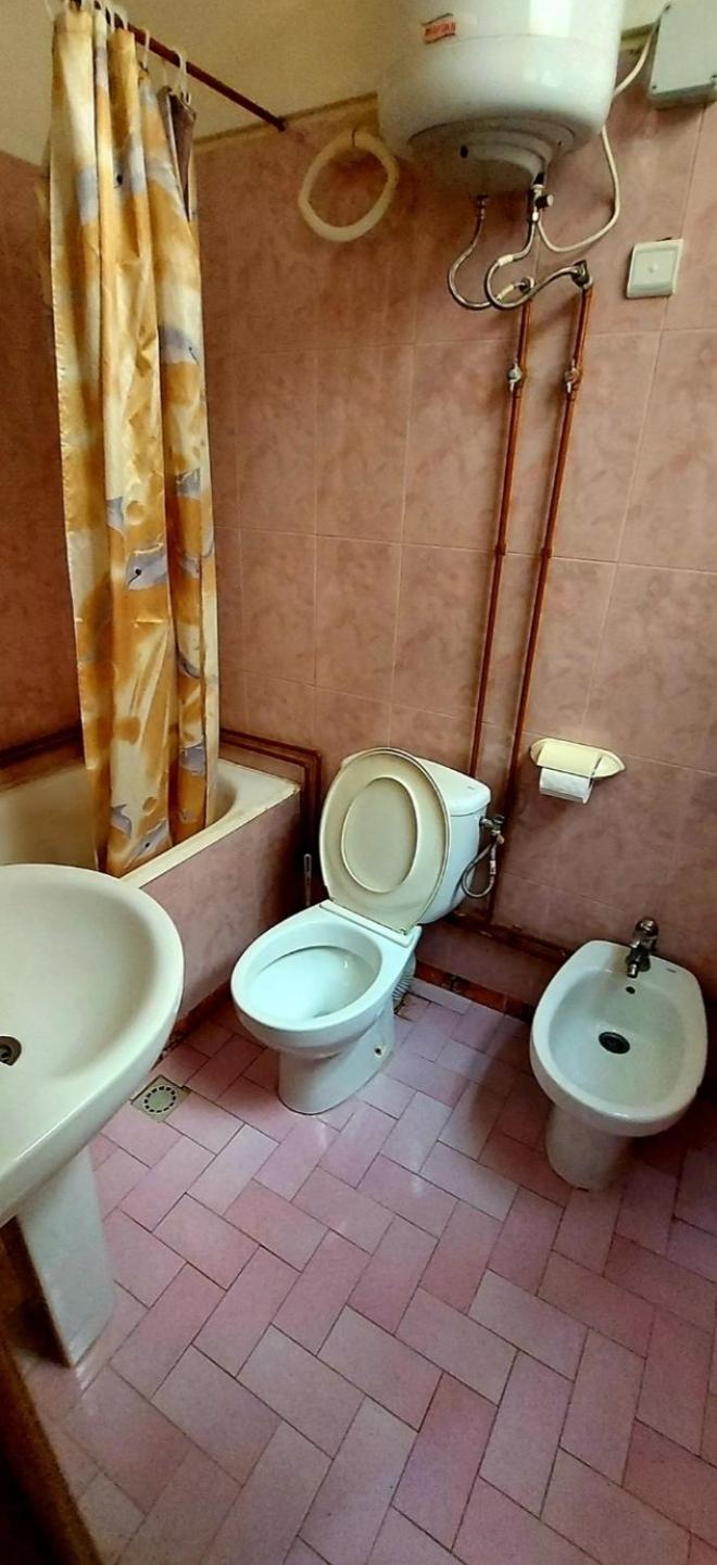 Standard Double Room - Photo 25