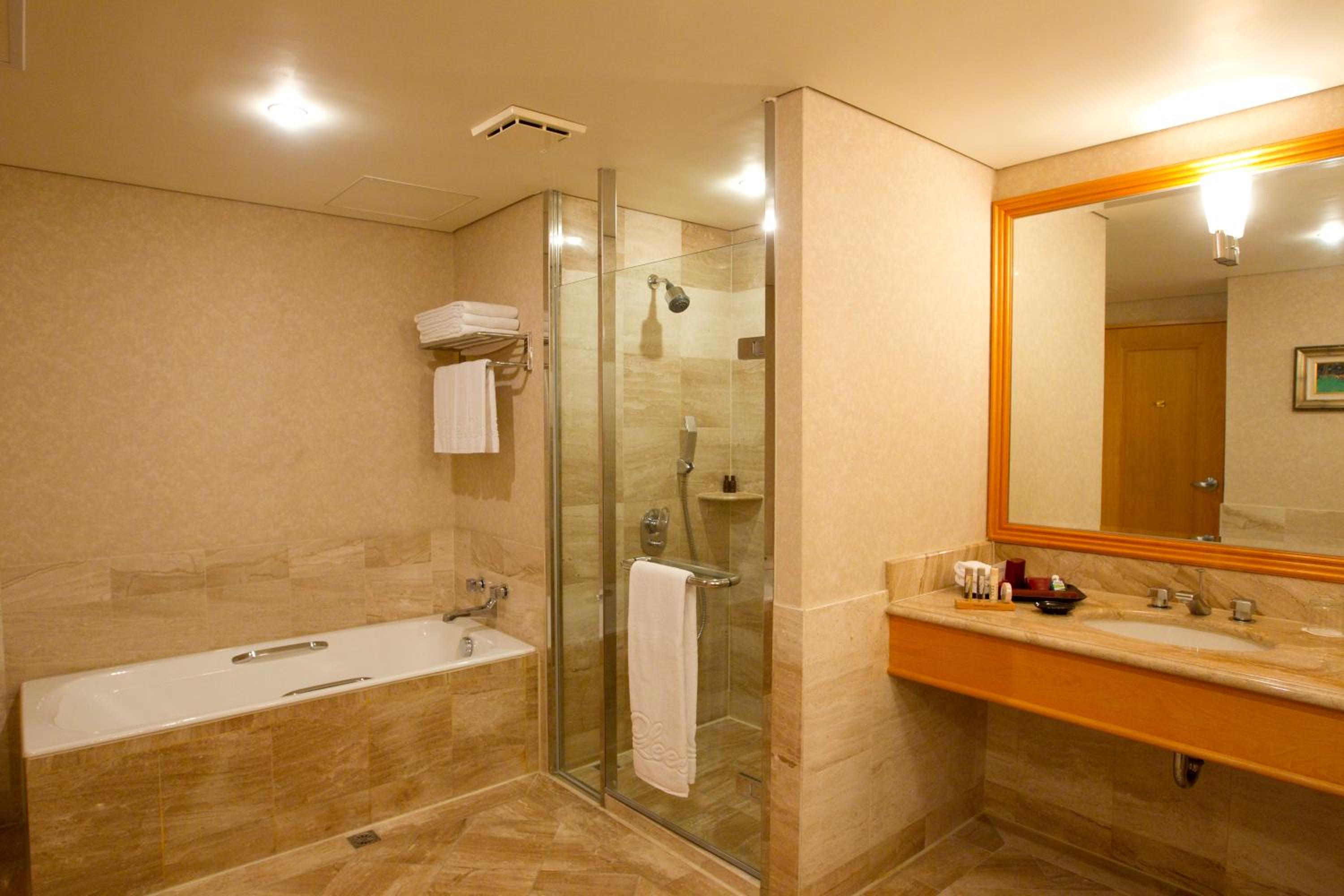 Quadruple Room - Photo 4