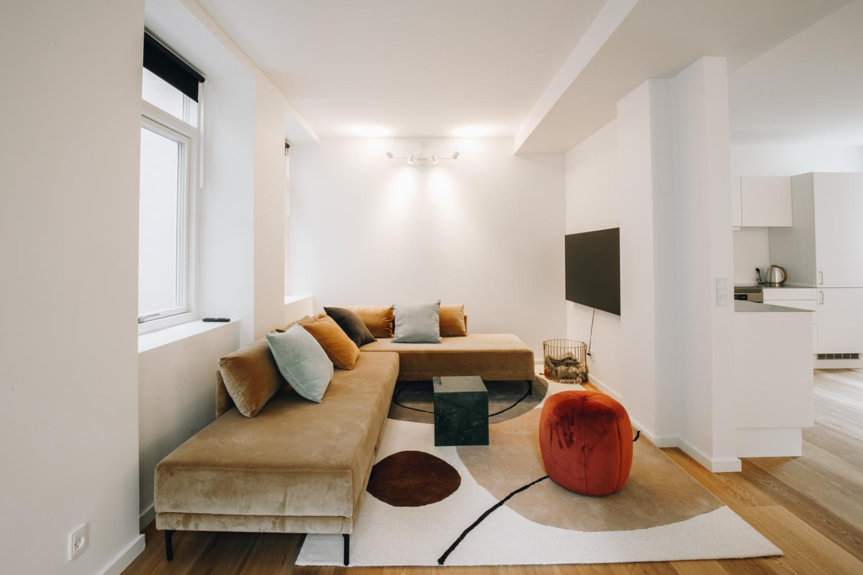 Beautiful 2-Bedroom Apartment photo 1