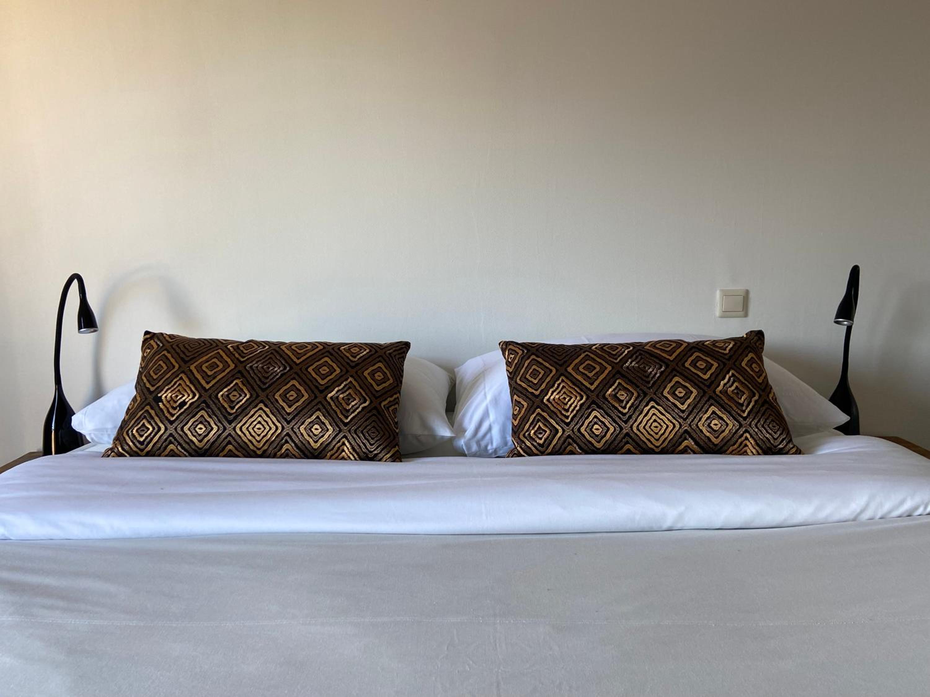 Standard Room With French Balcony - Photo 1