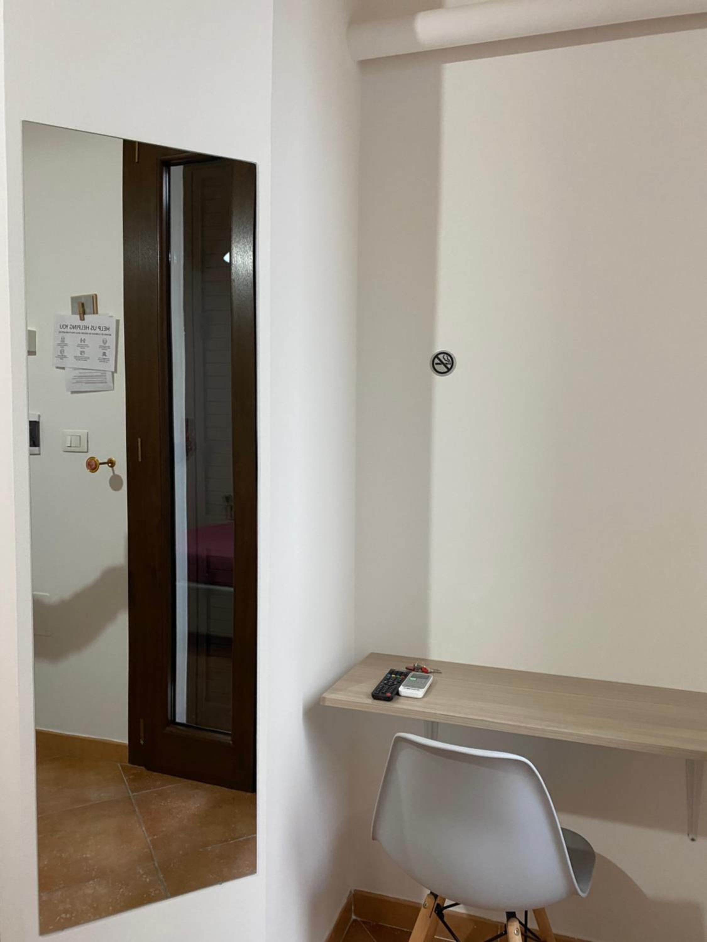 Double Room with Private Bathroom photo 1
