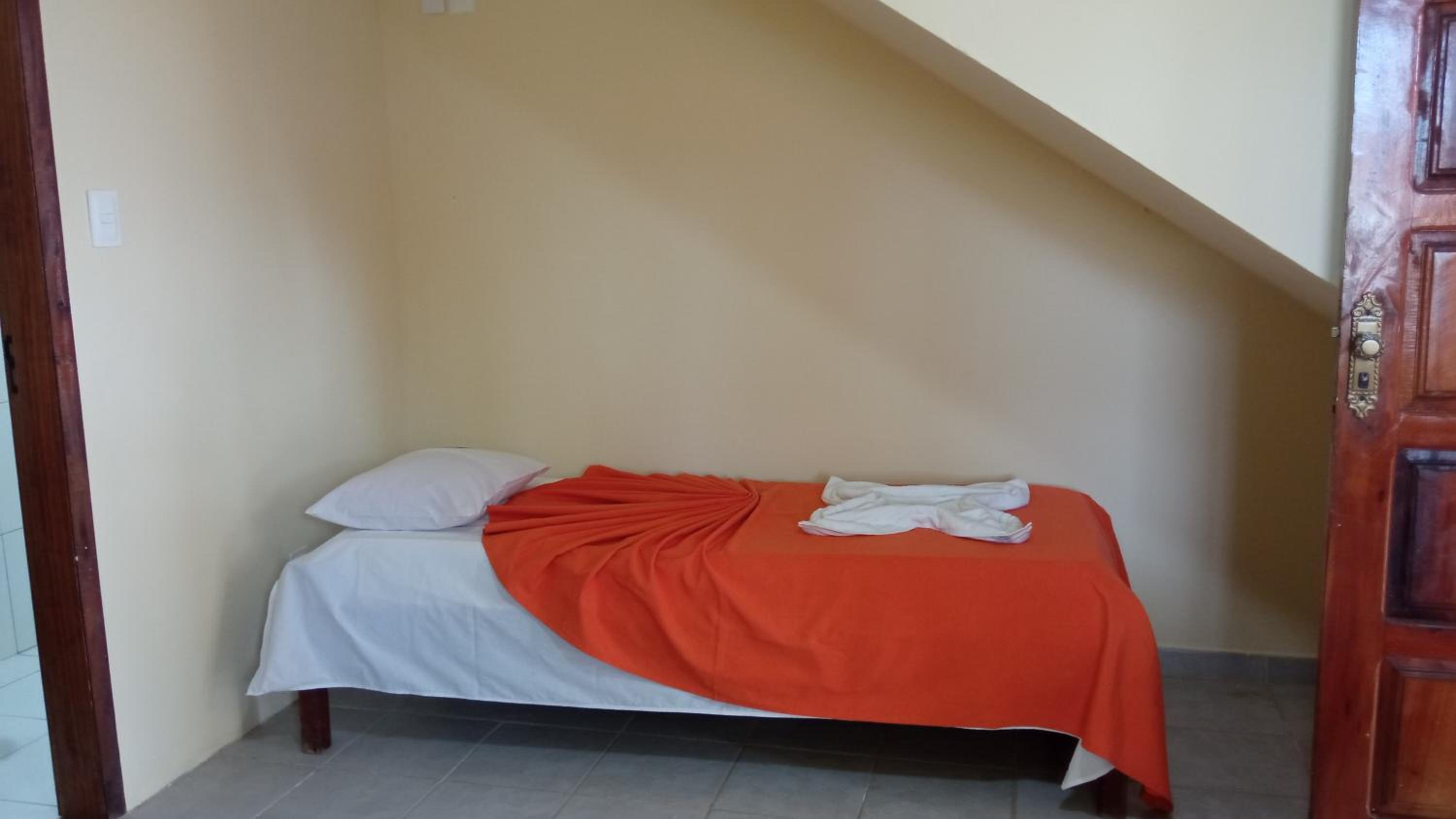 Triple Room - Photo 8