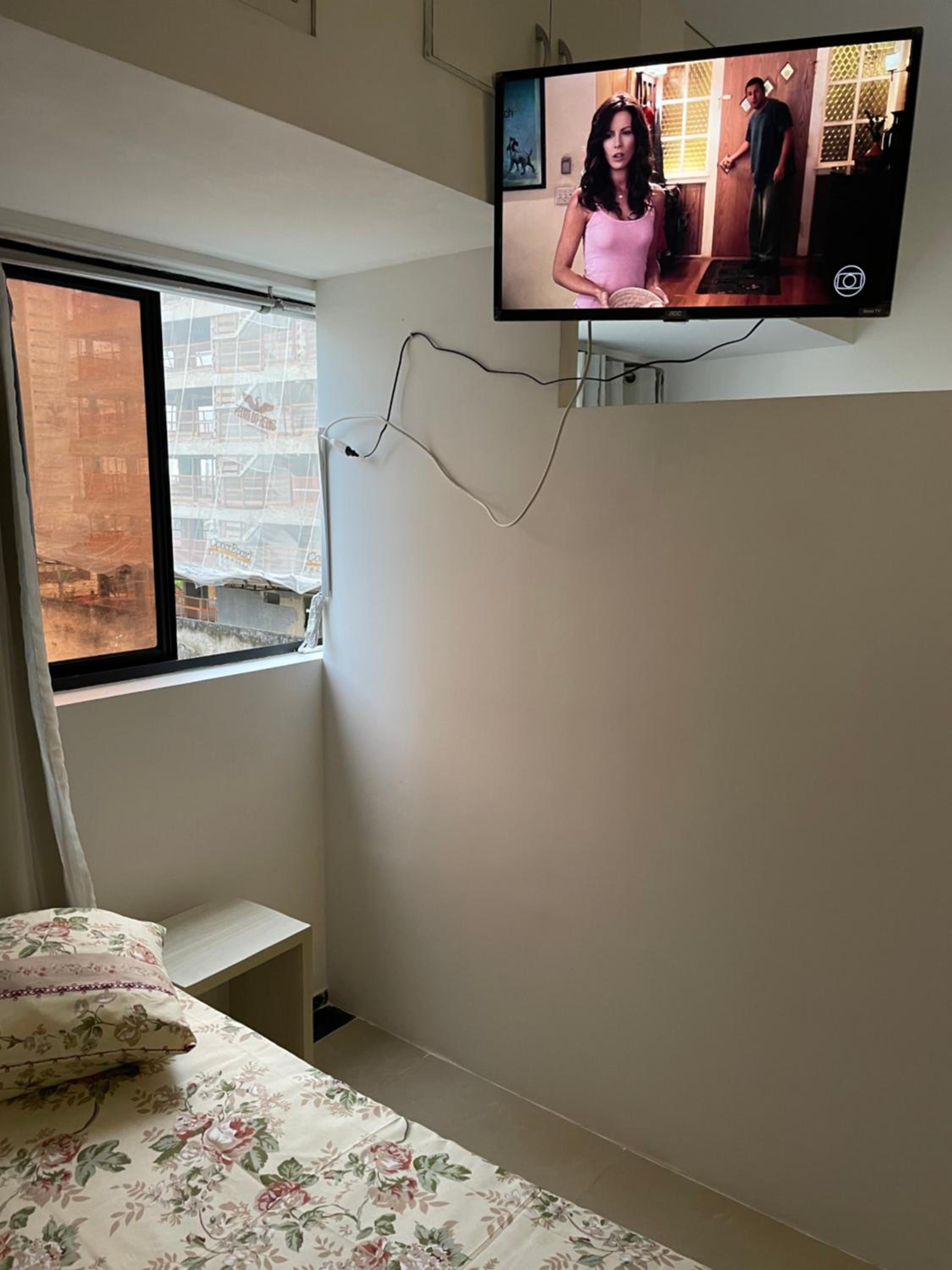 Studio Apartment - Photo 22