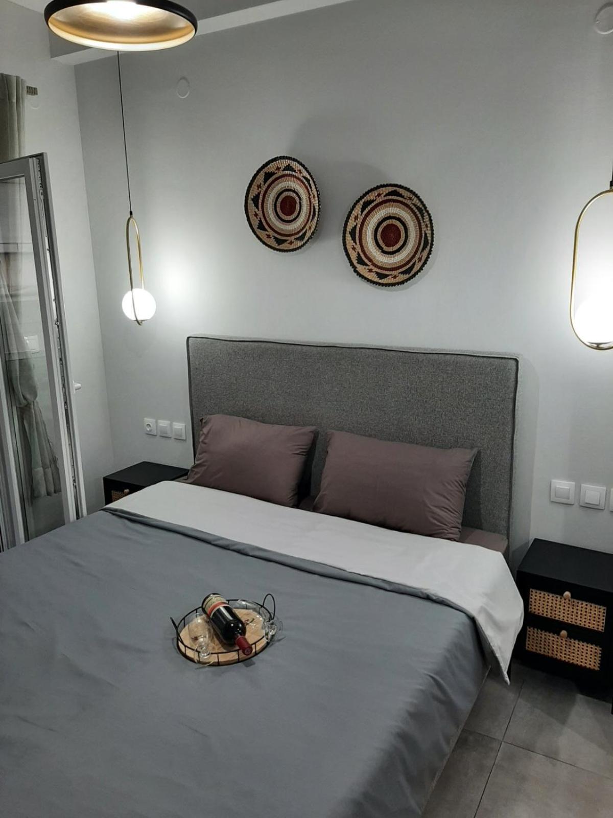 One-Bedroom Apartment - Photo 26
