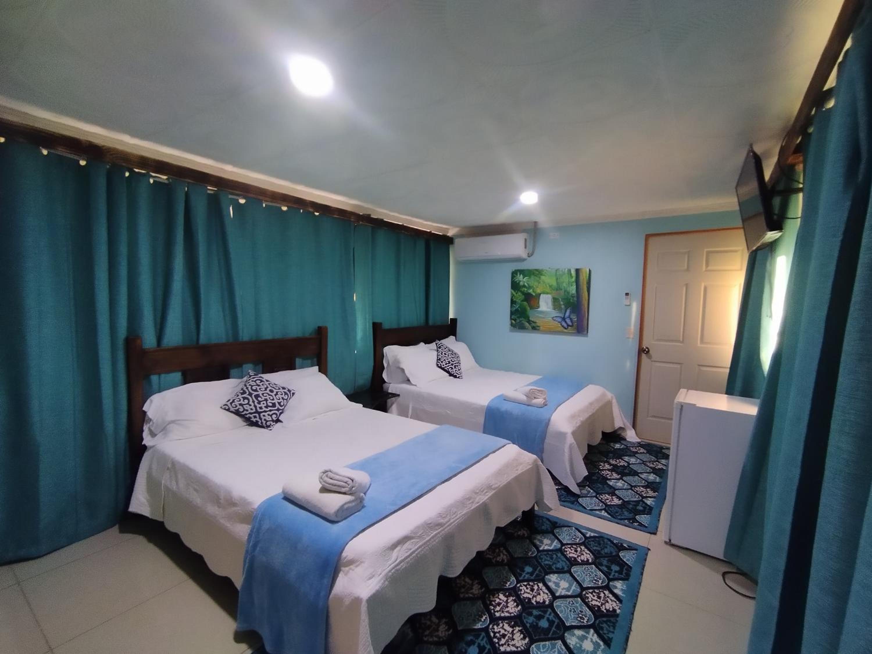 Double Room with Two Double Beds photo 1