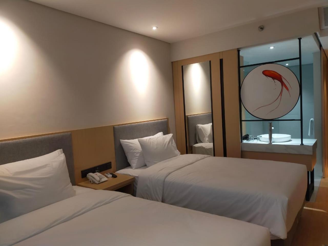 Deluxe Twin Room - Photo 1