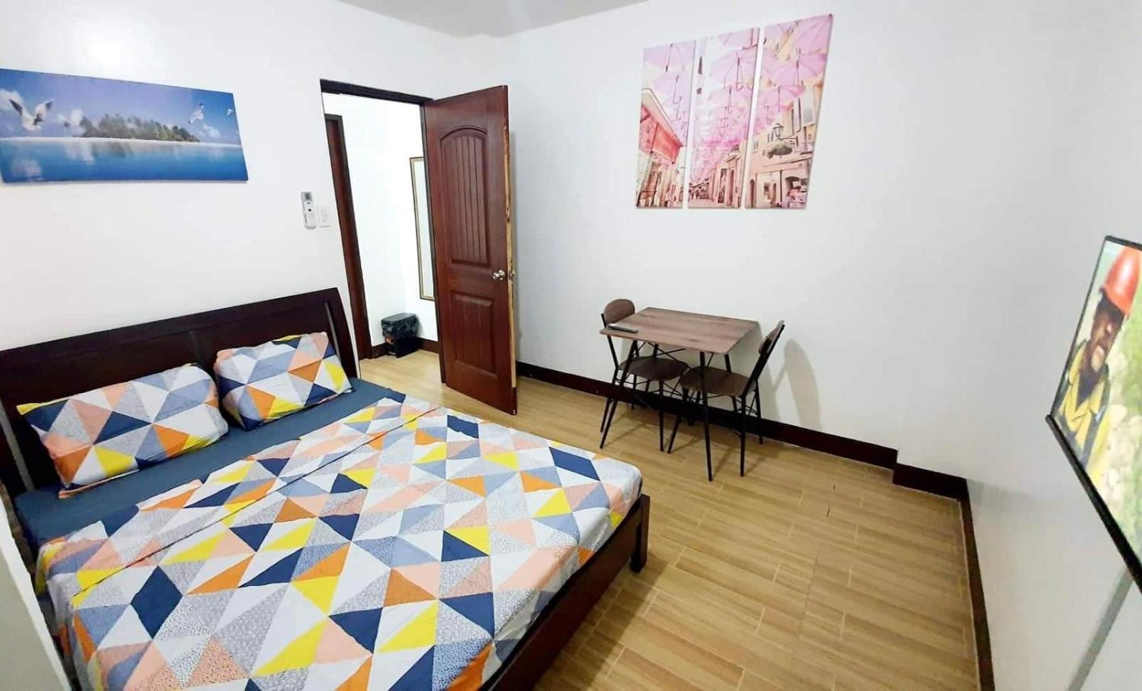 Two-Bedroom Apartment - Photo 12