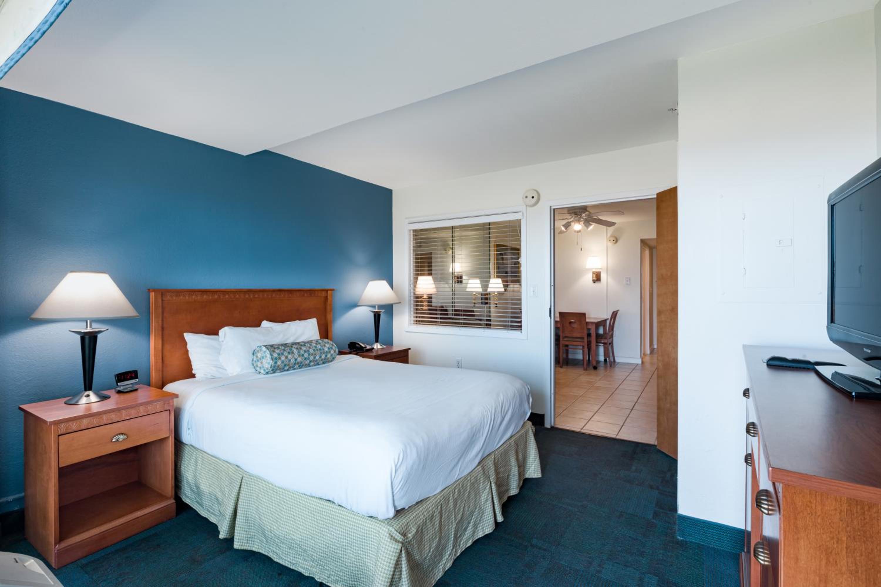 Deluxe Double Room - Photo 5