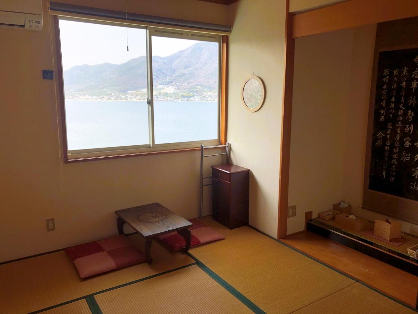 Family Room with Sea View - Photo 1