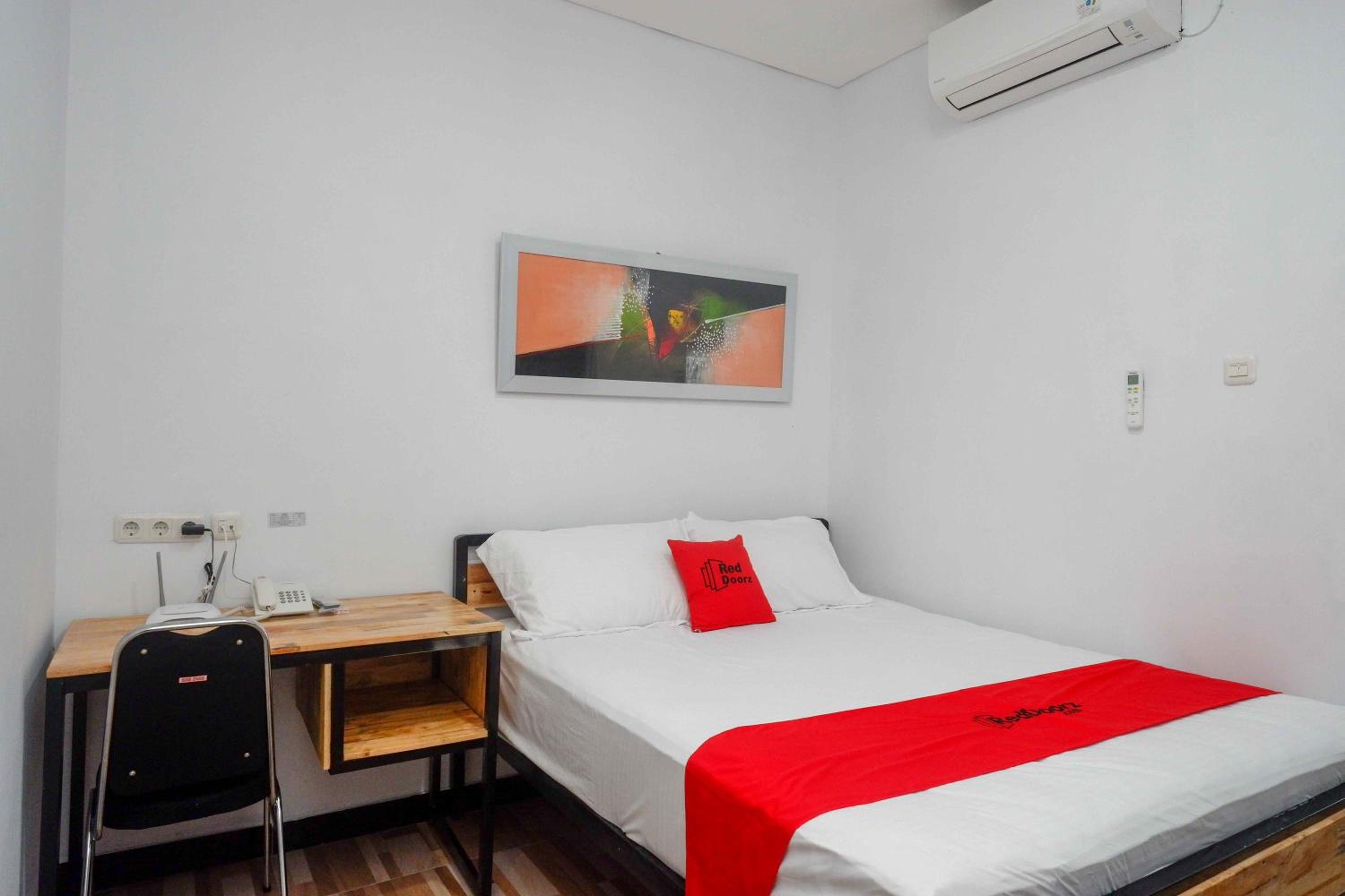 Standard Double Room - Photo 1