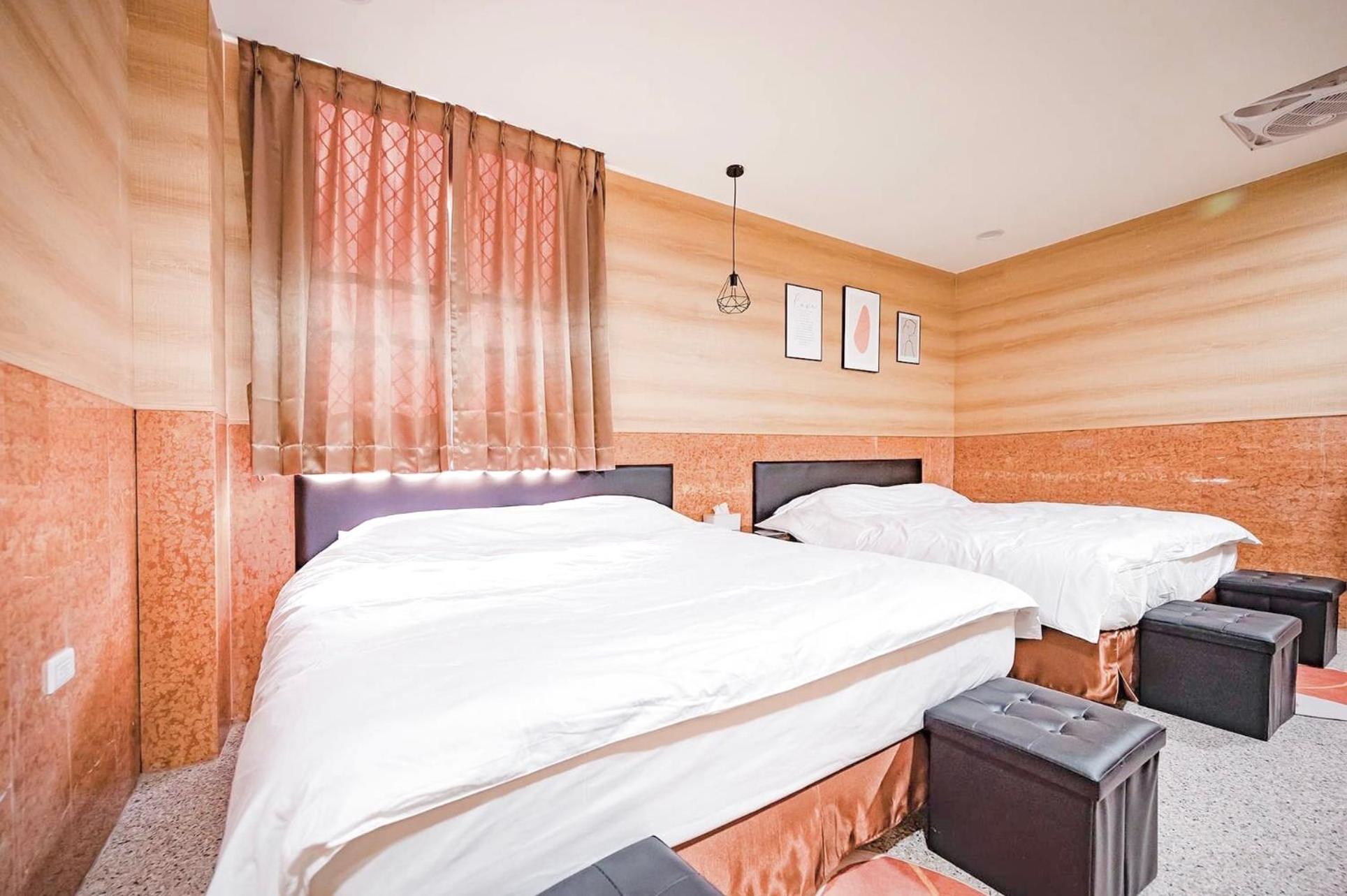 Deluxe Quadruple Room photo 2