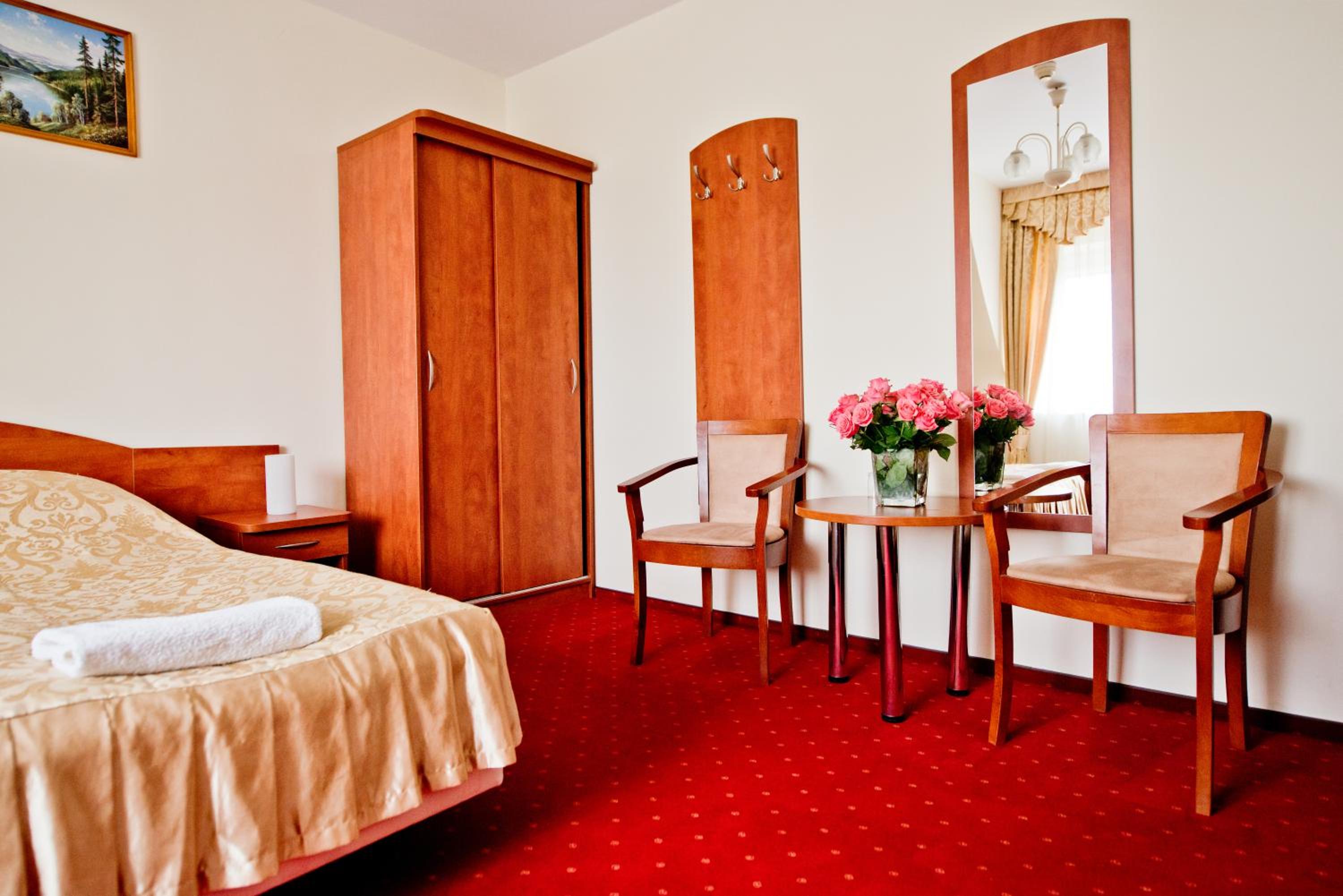 Standard Twin Room photo 3