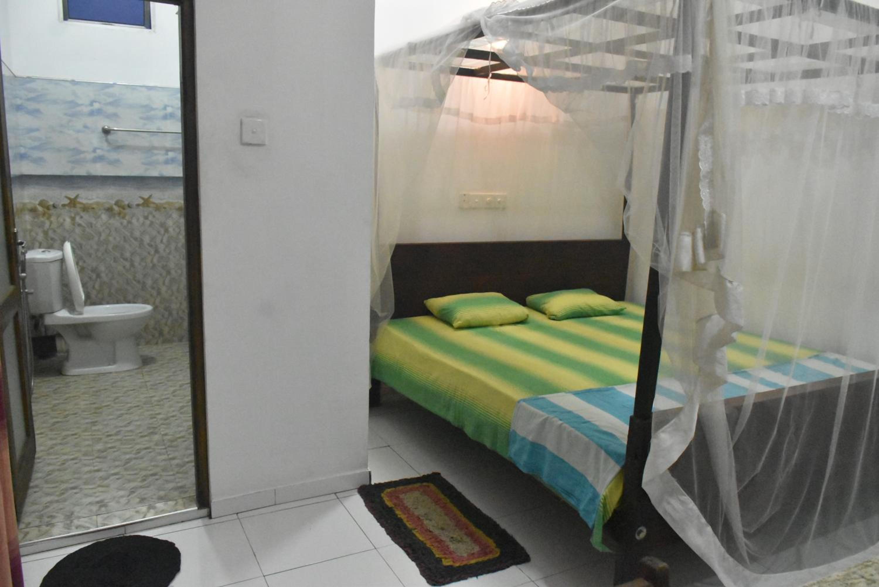 Deluxe Double Room with Balcony photo 2
