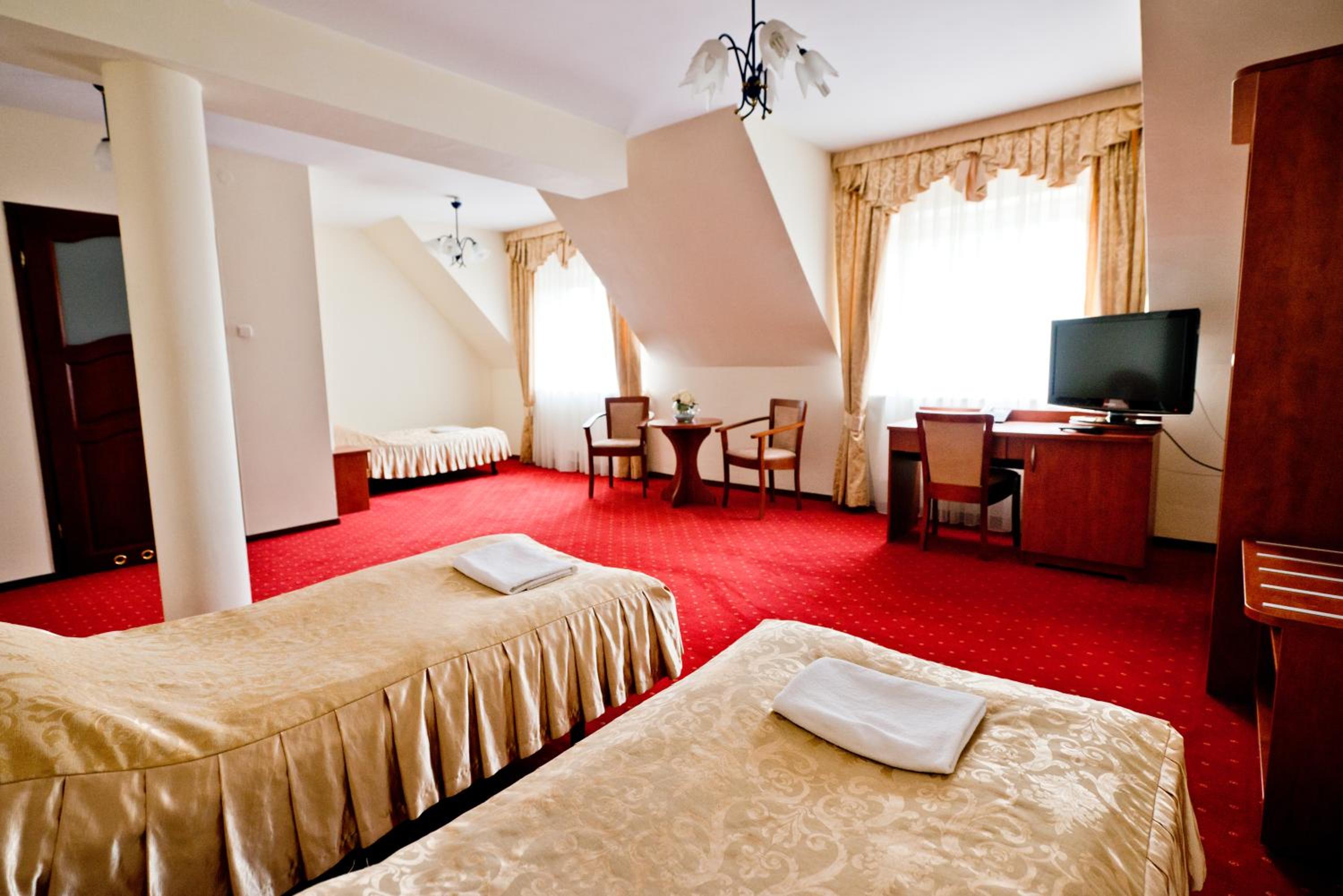 Standard Triple Room photo 2
