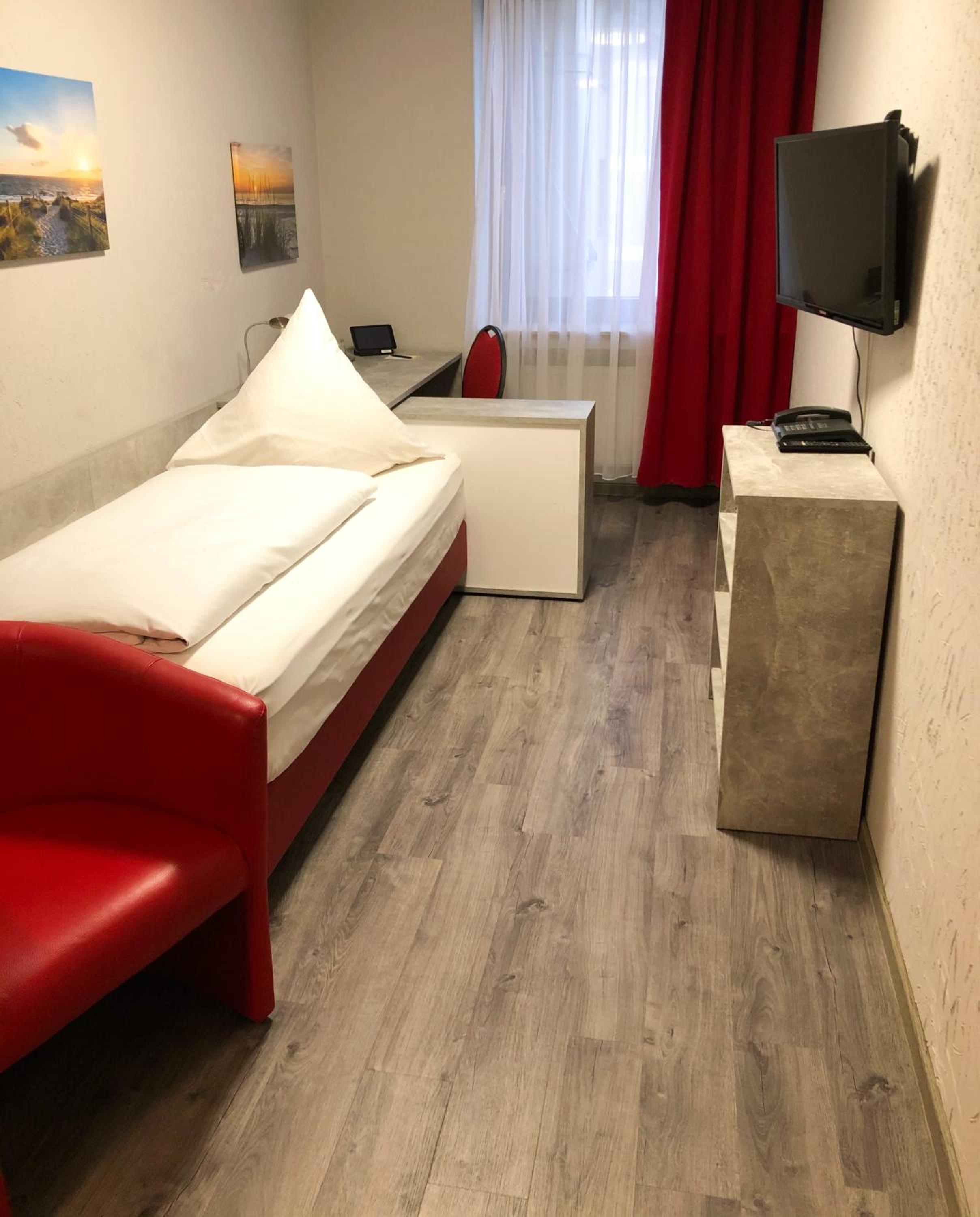 Economy Single Room photo 1