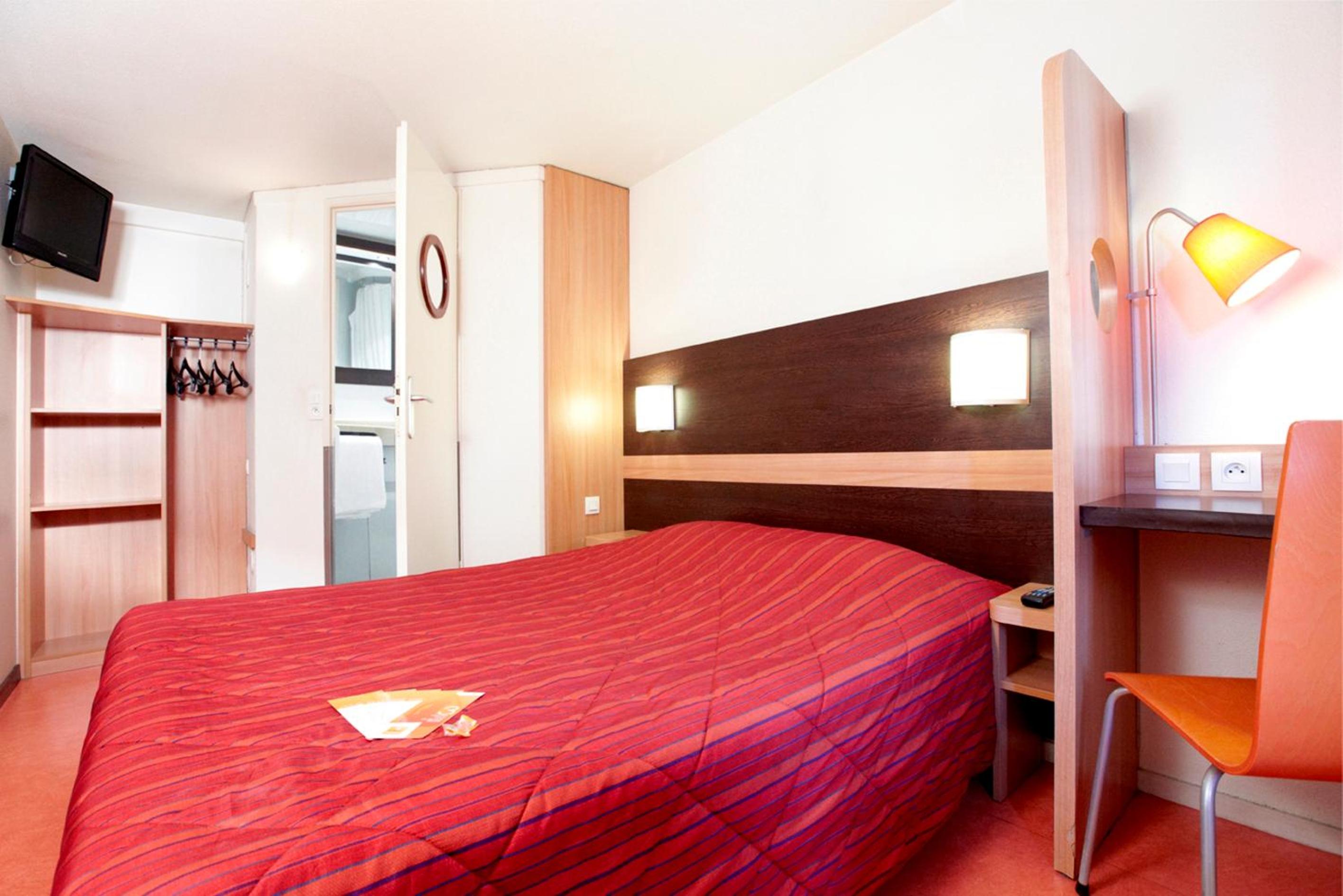 Double Room - Photo 1
